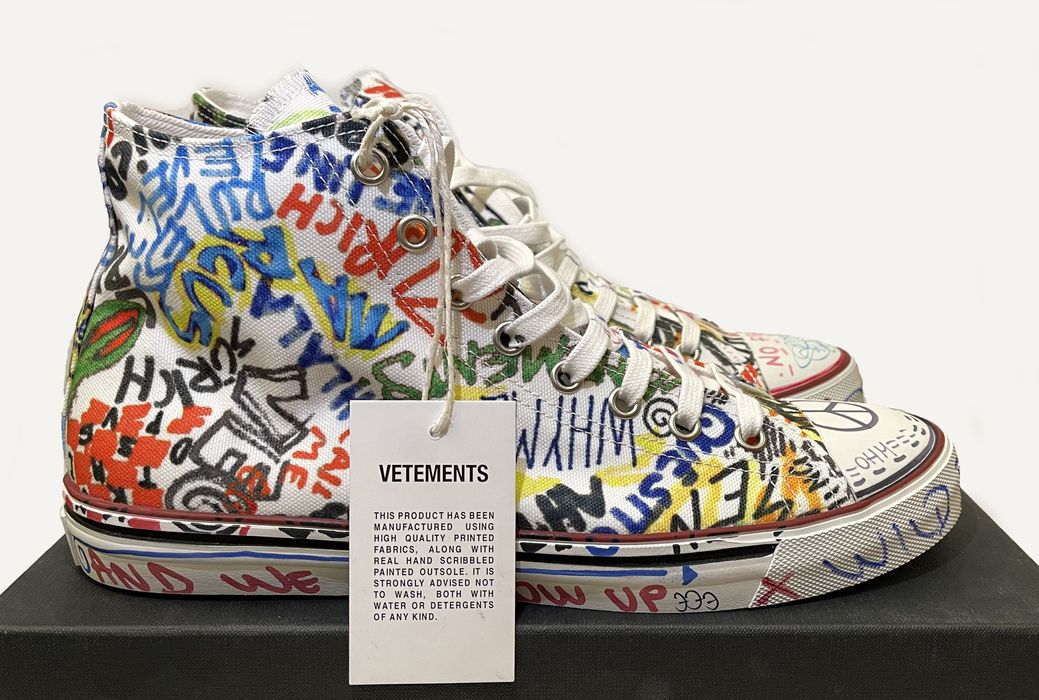 Vetements store graffiti converse