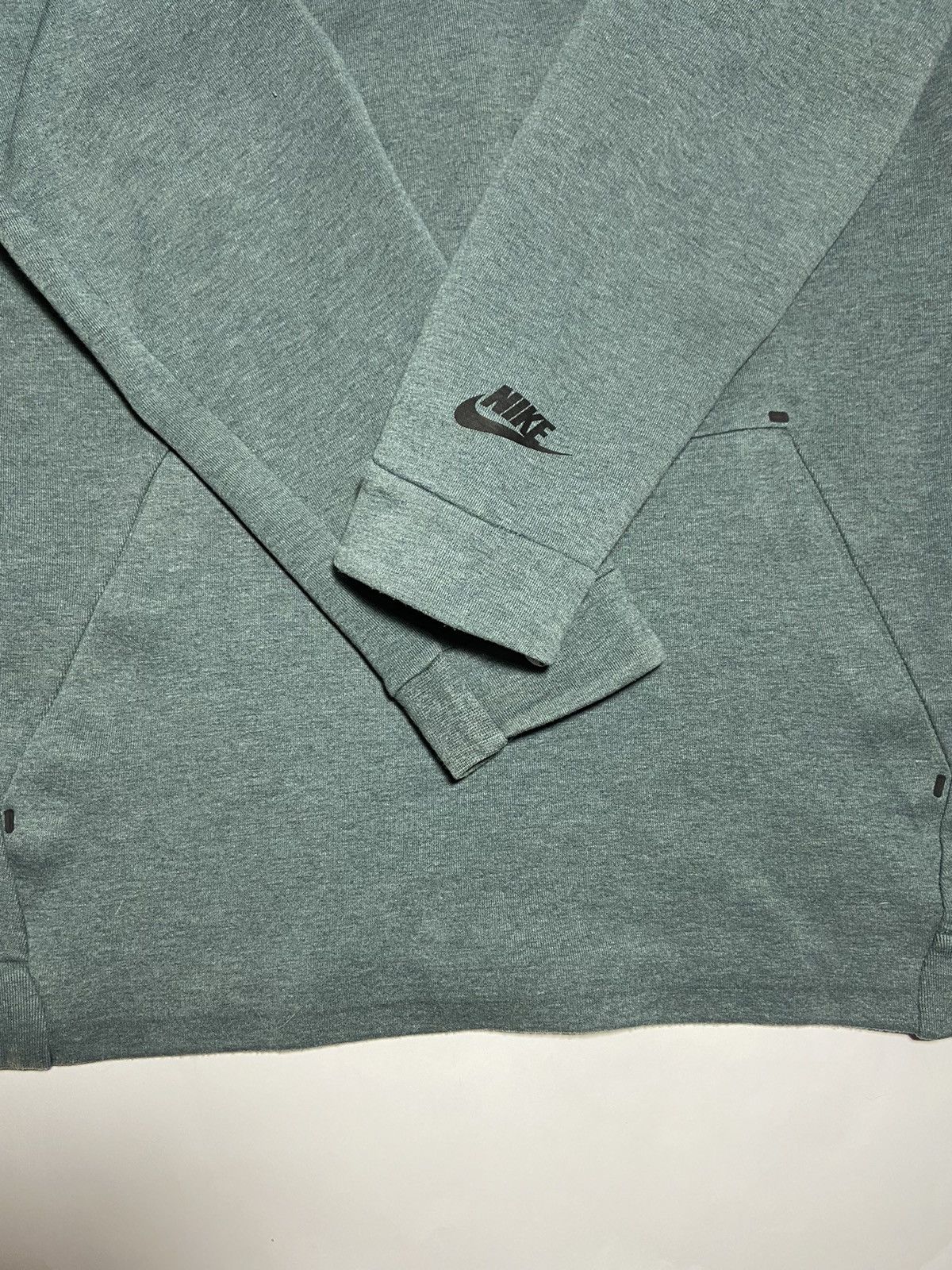 Nike Nike Tech Fleece Plain 805140-386 Size US M / EU 48-50 / 2 - 5 Thumbnail