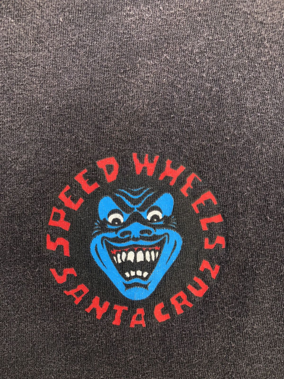Santa Cruz Skateboards Vintage Y2K 2000 Santa Cruz Screaming Hand Faded Black tees Size US M / EU 48-50 / 2 - 8 Thumbnail
