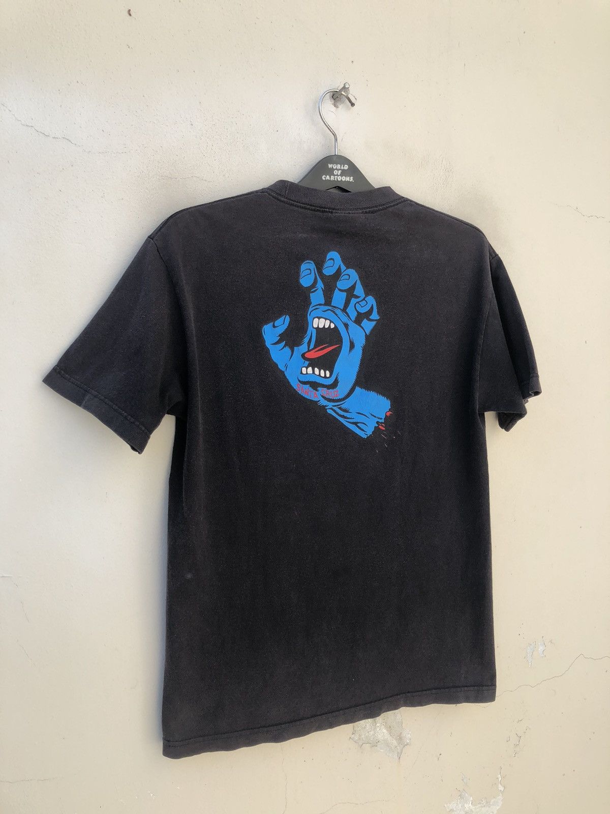 Santa Cruz Skateboards Vintage Y2K 2000 Santa Cruz Screaming Hand Faded Black tees Size US M / EU 48-50 / 2 - 5 Thumbnail