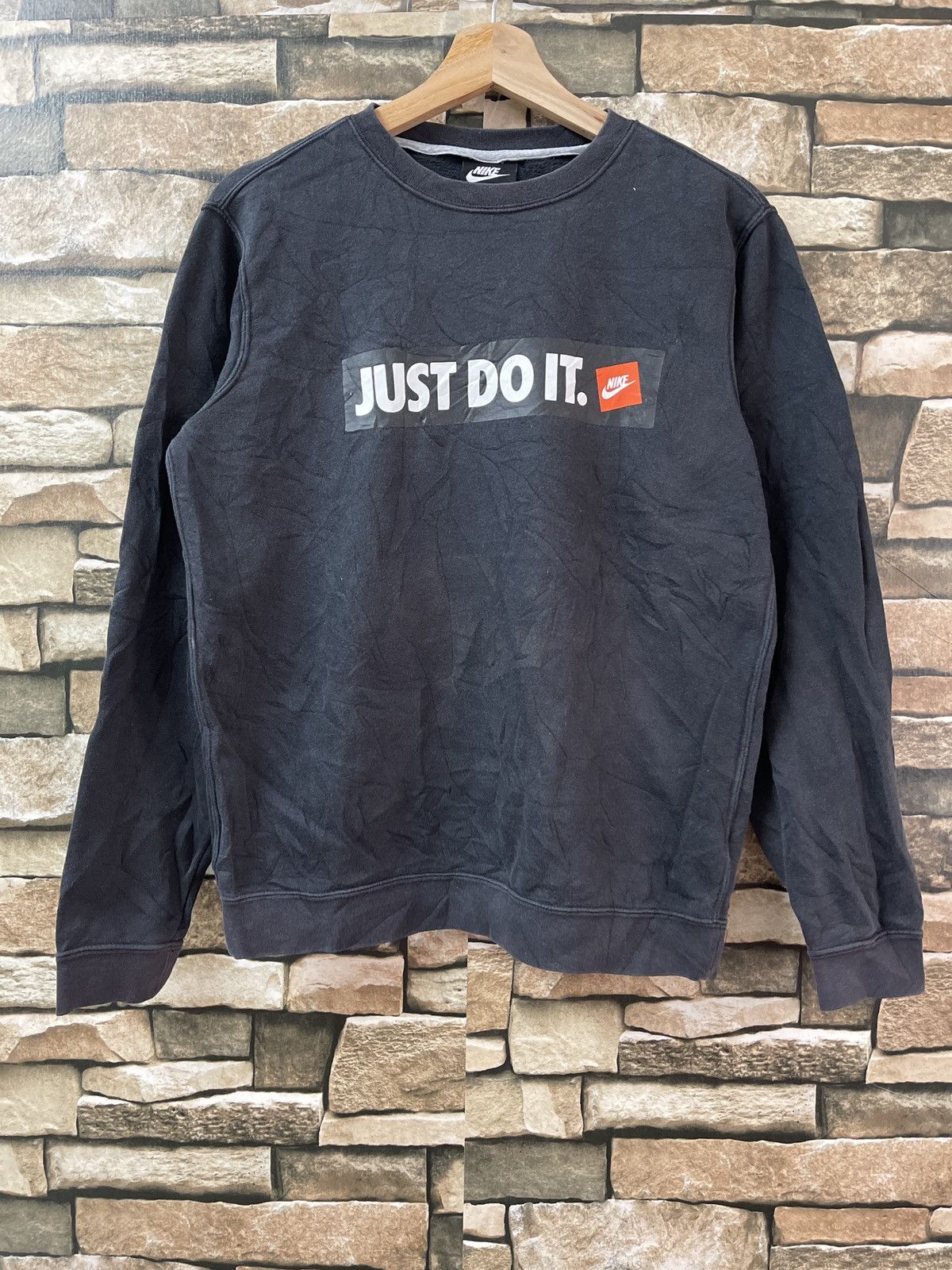 Nike just do it box logo sweatshirt best sale