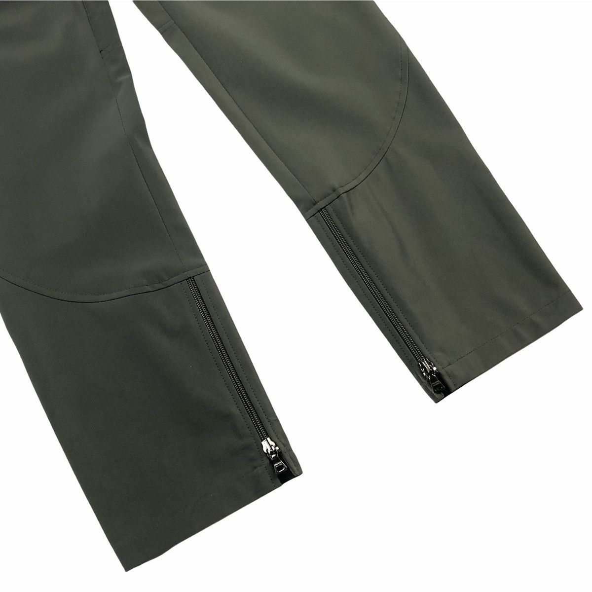 Prada Prada Green Light Nylon Technical Pants Size US 30 / EU 46 - 3 Thumbnail