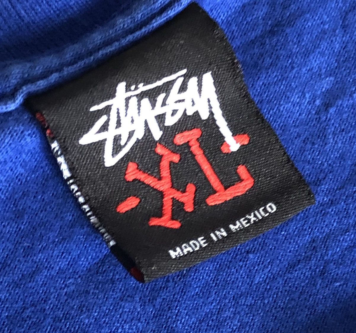 Stussy RARE Vintage Stussy T-Shirt stussy tee "knowledge is king" Size US XL / EU 56 / 4 - 3 Thumbnail