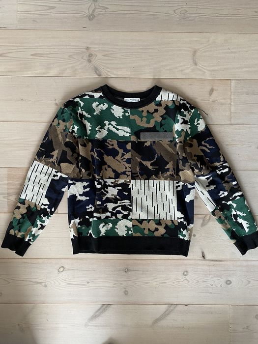 Gosha deals camo sweater