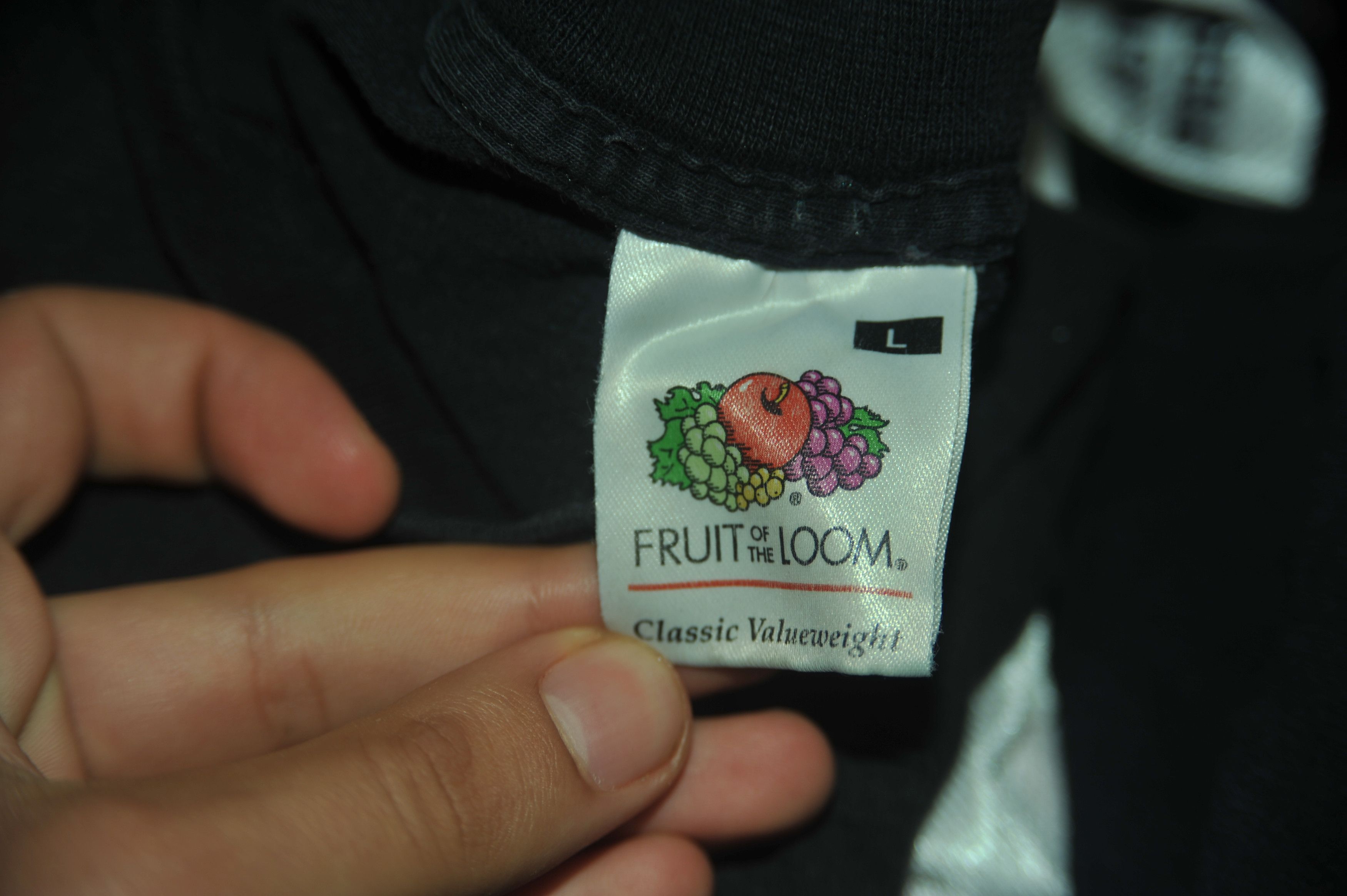 Fruit Of The Loom Vintage 2002 Taken Steven Spielberg Science Fiction T-shirt Size US L / EU 52-54 / 3 - 3 Thumbnail