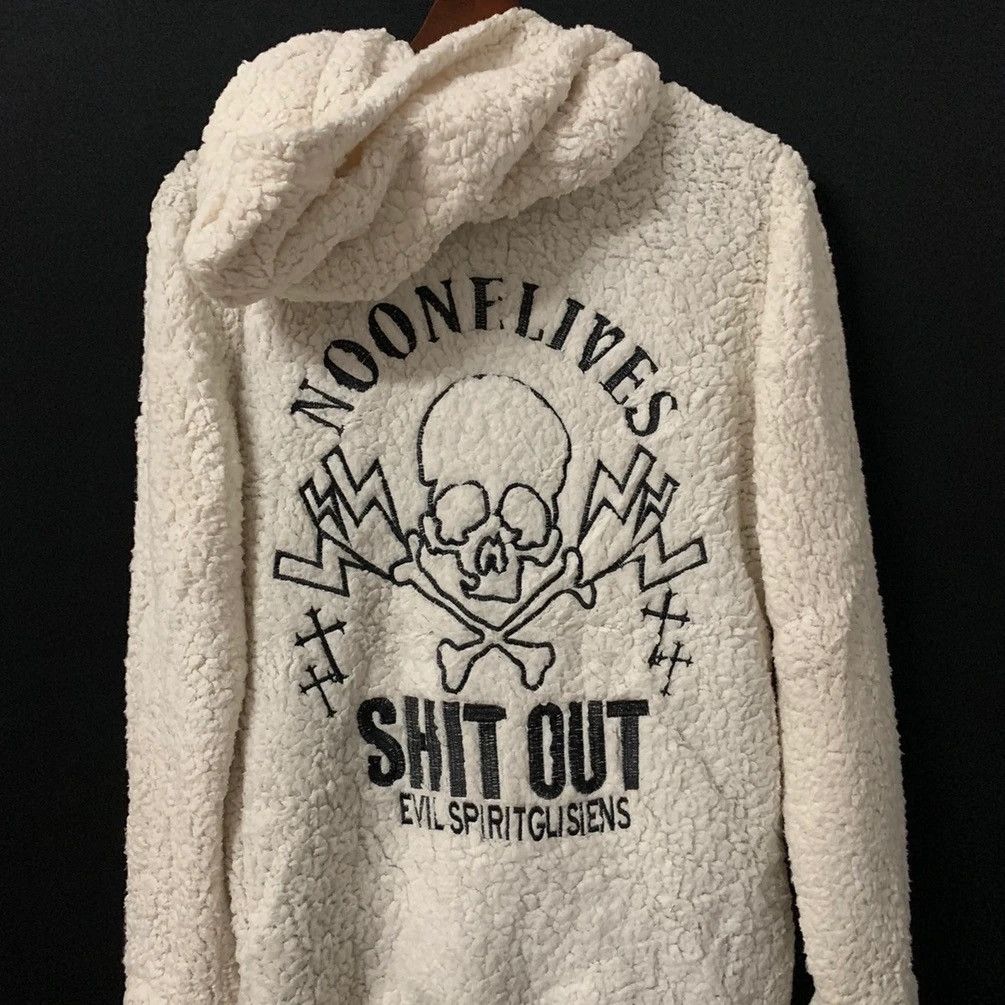 Japanese Brand × Vintage Skull Rich Of Die Brand Sherpa Fleece Hoodie Sweater Size US S / EU 44-46 / 1 - 8 Thumbnail