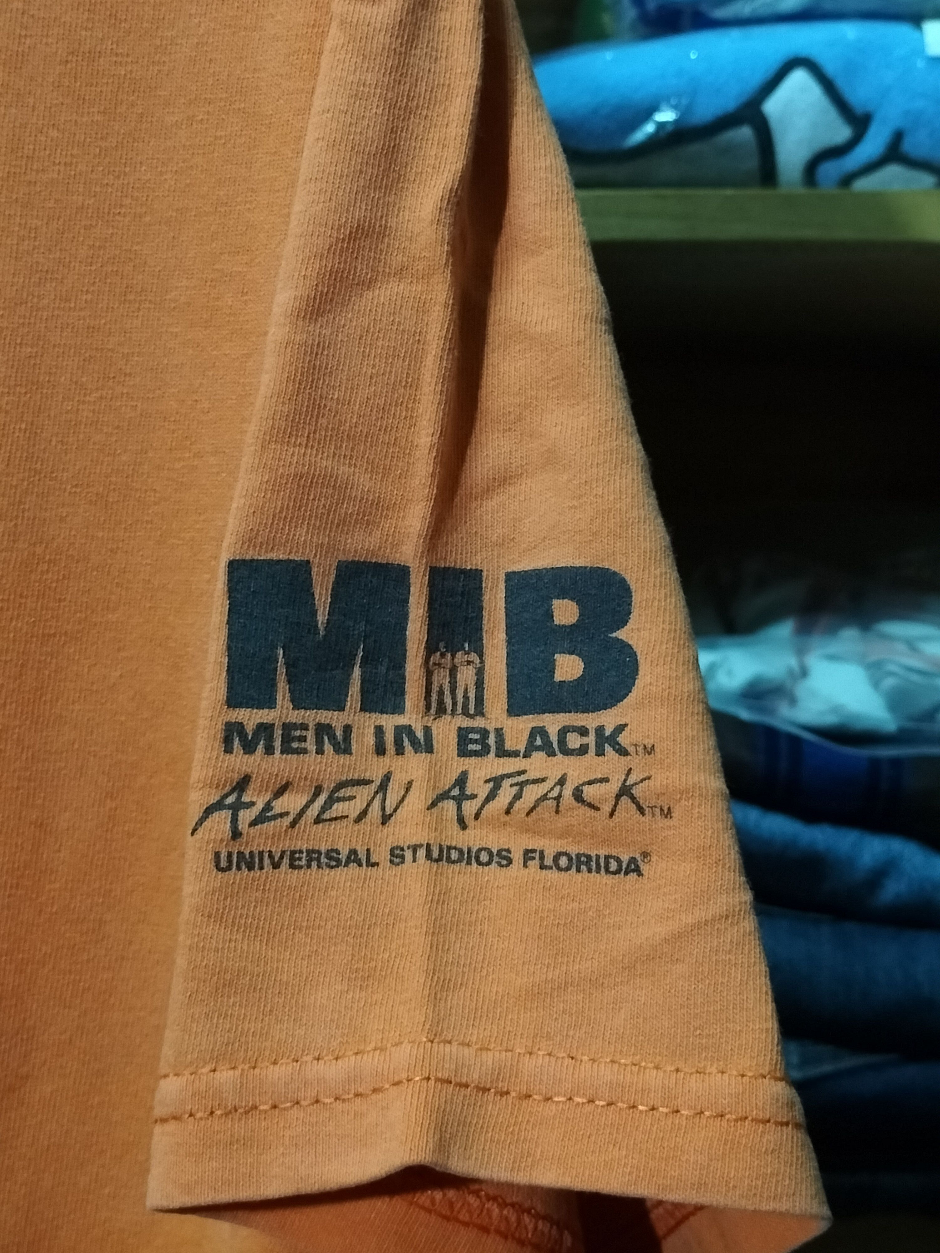 Universal Studios 90s Men In Black Alien Attack Universal studios Florida Size US L / EU 52-54 / 3 - 4 Thumbnail