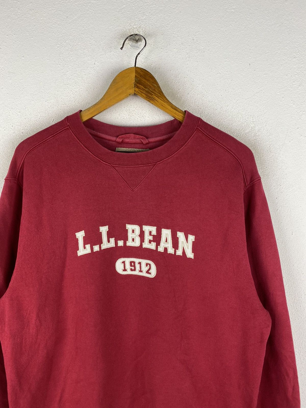 L.L. Bean 🔥SALE🔥L.L BEAN VINTAGE STYLE SWEATSHIRT EMBROIDERY LOGO Size US M / EU 48-50 / 2 - 5 Thumbnail