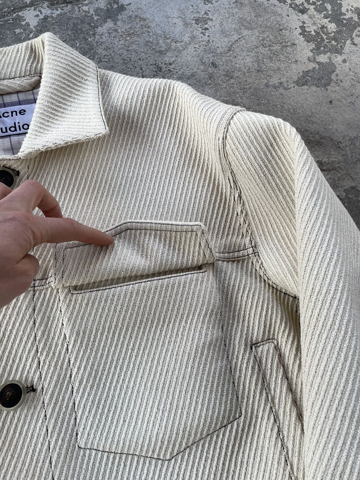 Acne Studios Ivory Oversized Crop Jacket Size US S / EU 44-46 / 1 - 5 Thumbnail