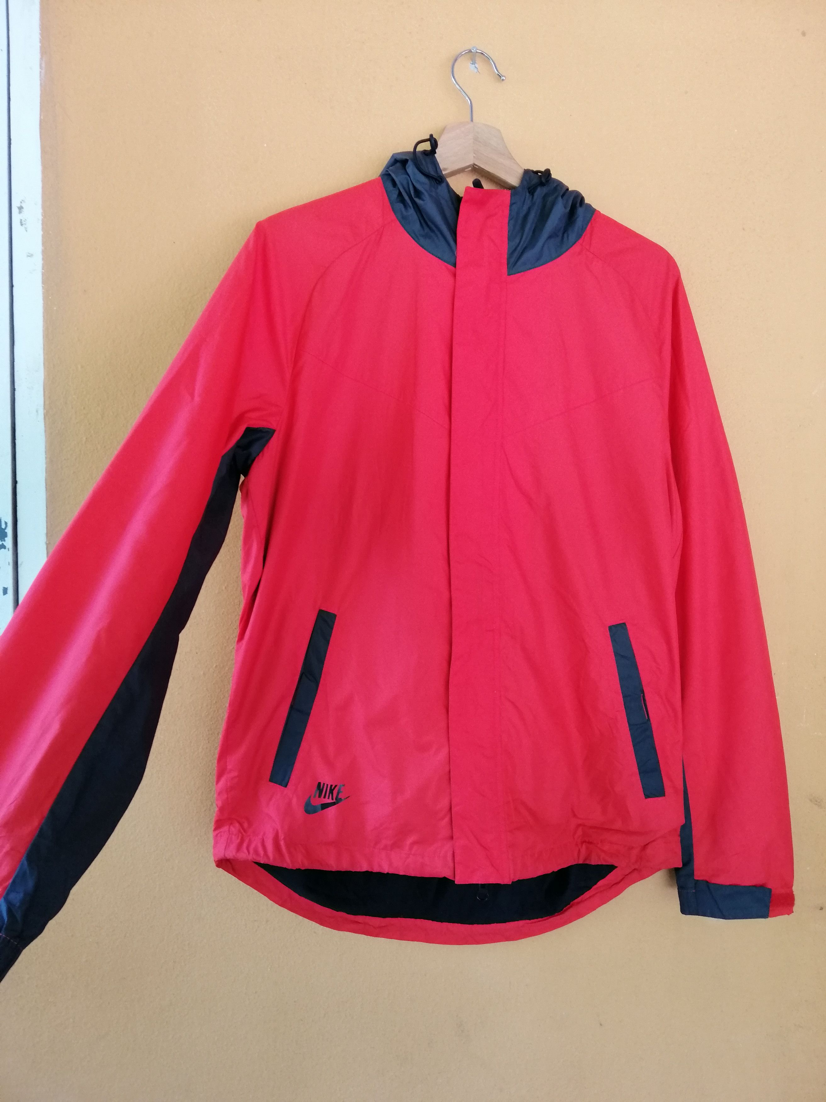 Nike × Nike ACG Vintage Nike Hoodie Small Logo Windbreaker Jacket Size US M / EU 48-50 / 2 - 5 Thumbnail