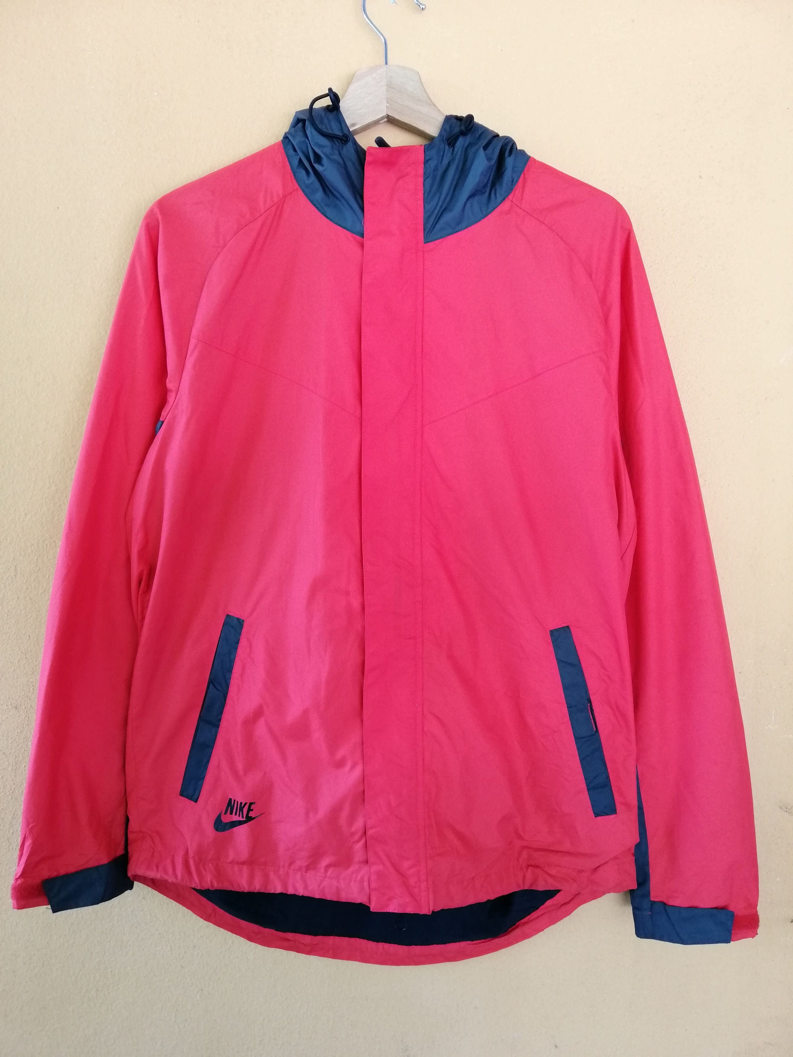 Nike × Nike ACG Vintage Nike Hoodie Small Logo Windbreaker Jacket Size US M / EU 48-50 / 2 - 8 Thumbnail