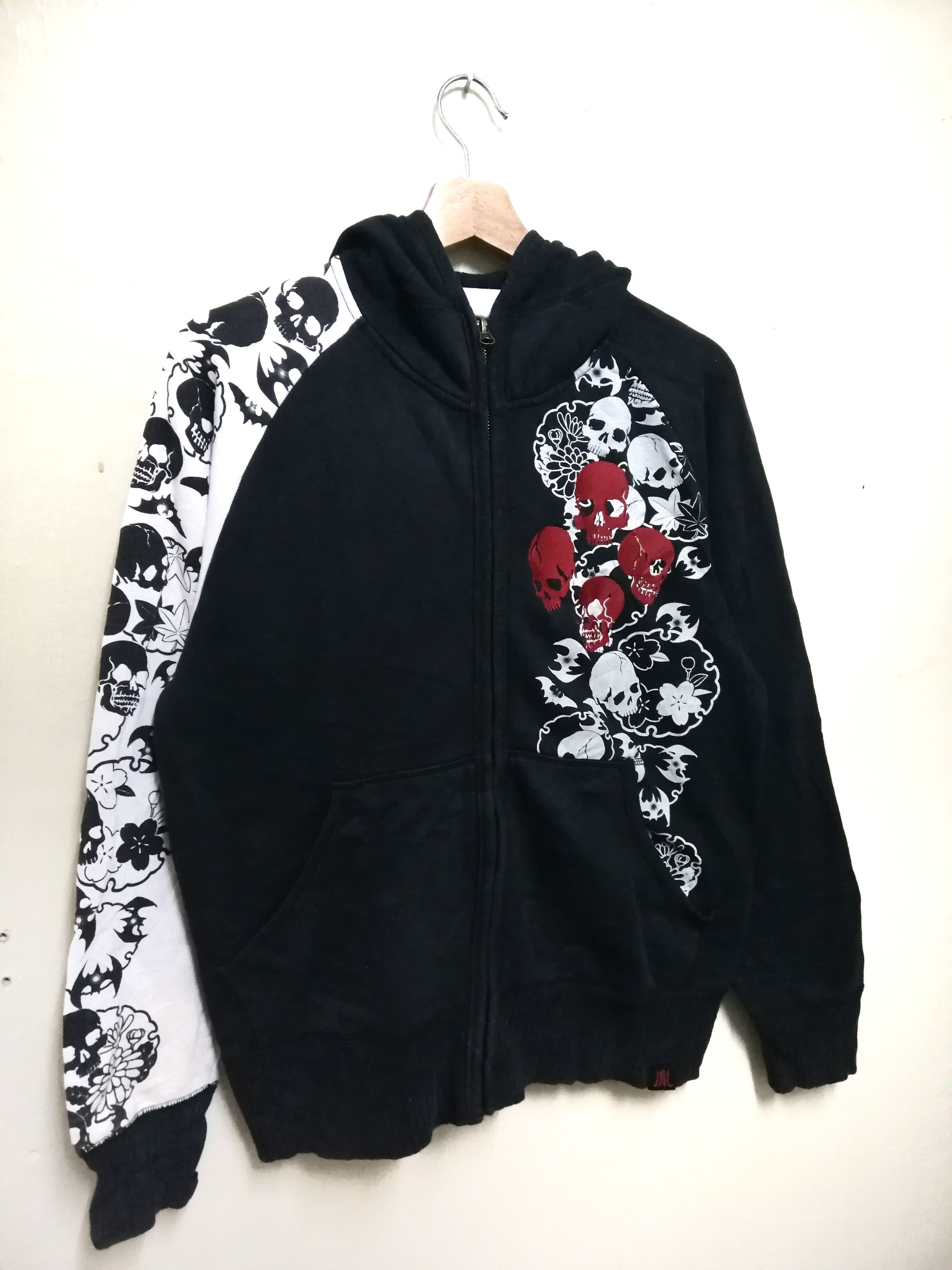 Japanese Brand RARE!!! Japanese Brand Infinity Hoodies Skull Design B18 Size US M / EU 48-50 / 2 - 3 Thumbnail