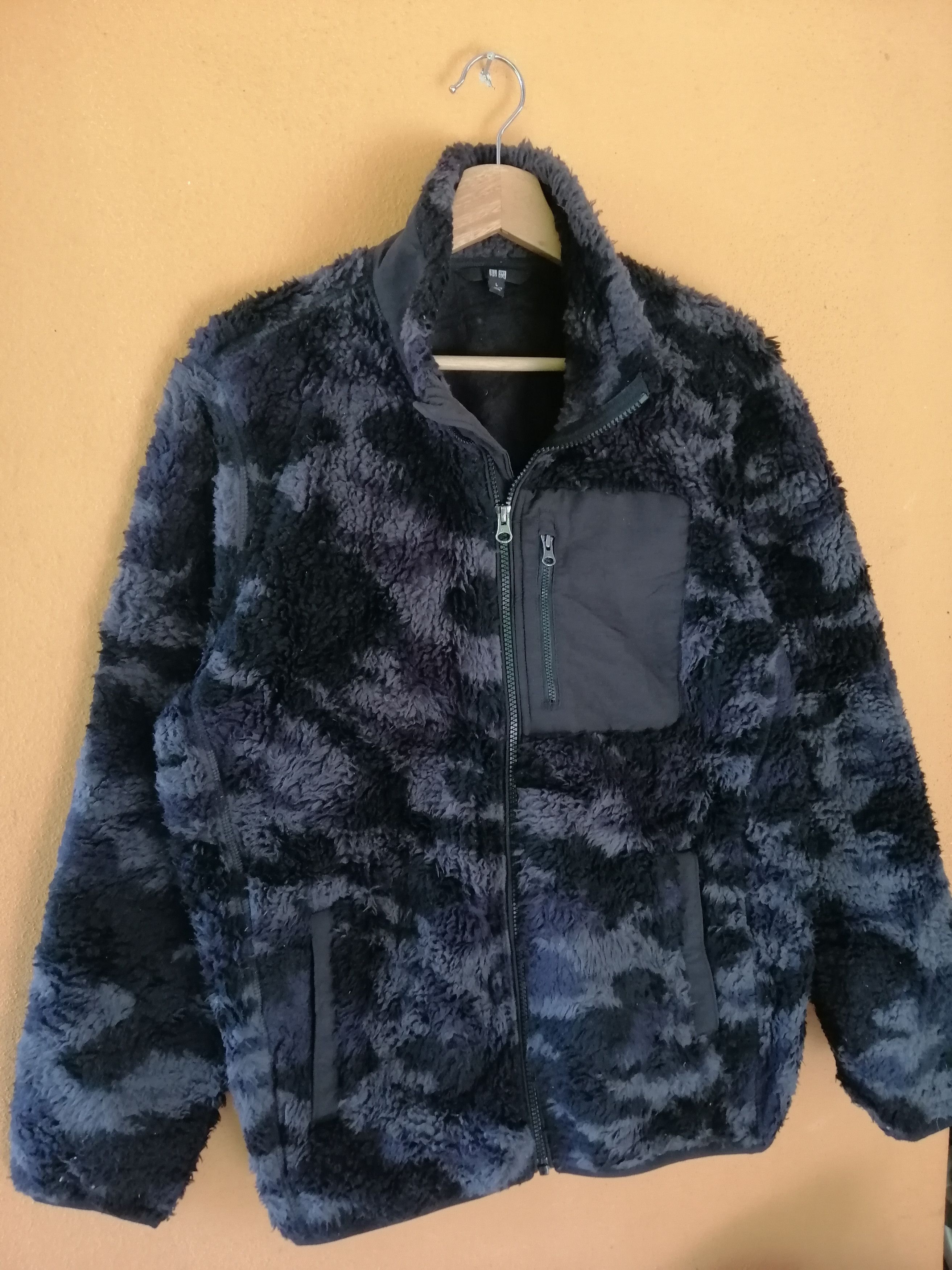 Japanese Brand × Uniqlo Uniqlo Fleece Sherpa Jacket Size US M / EU 48-50 / 2 - 1 Thumbnail