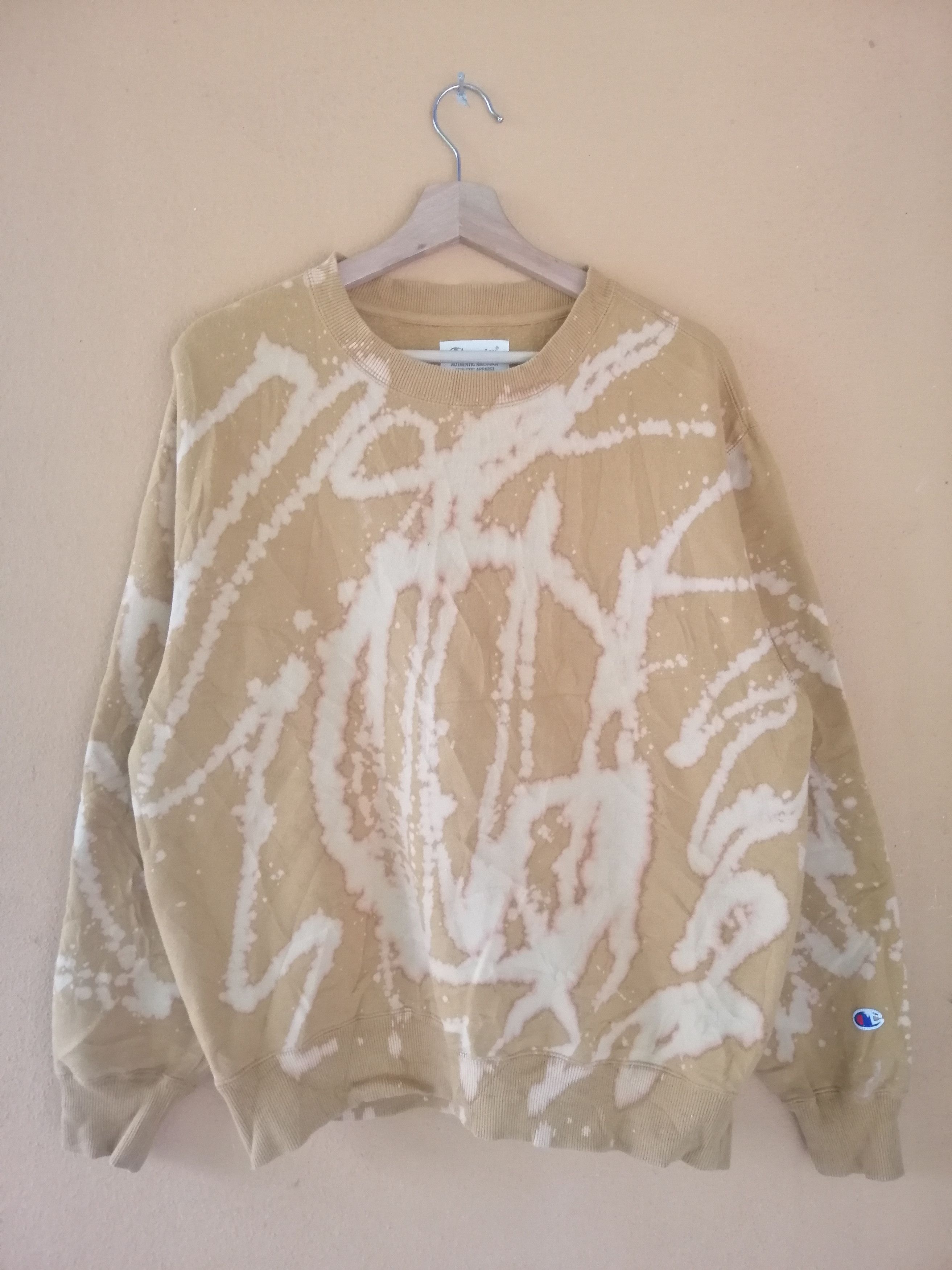 Champion × Vintage Vintage Champion Acid Wash Sweatshirt Nice Design B13 Size US L / EU 52-54 / 3 - 1 Thumbnail