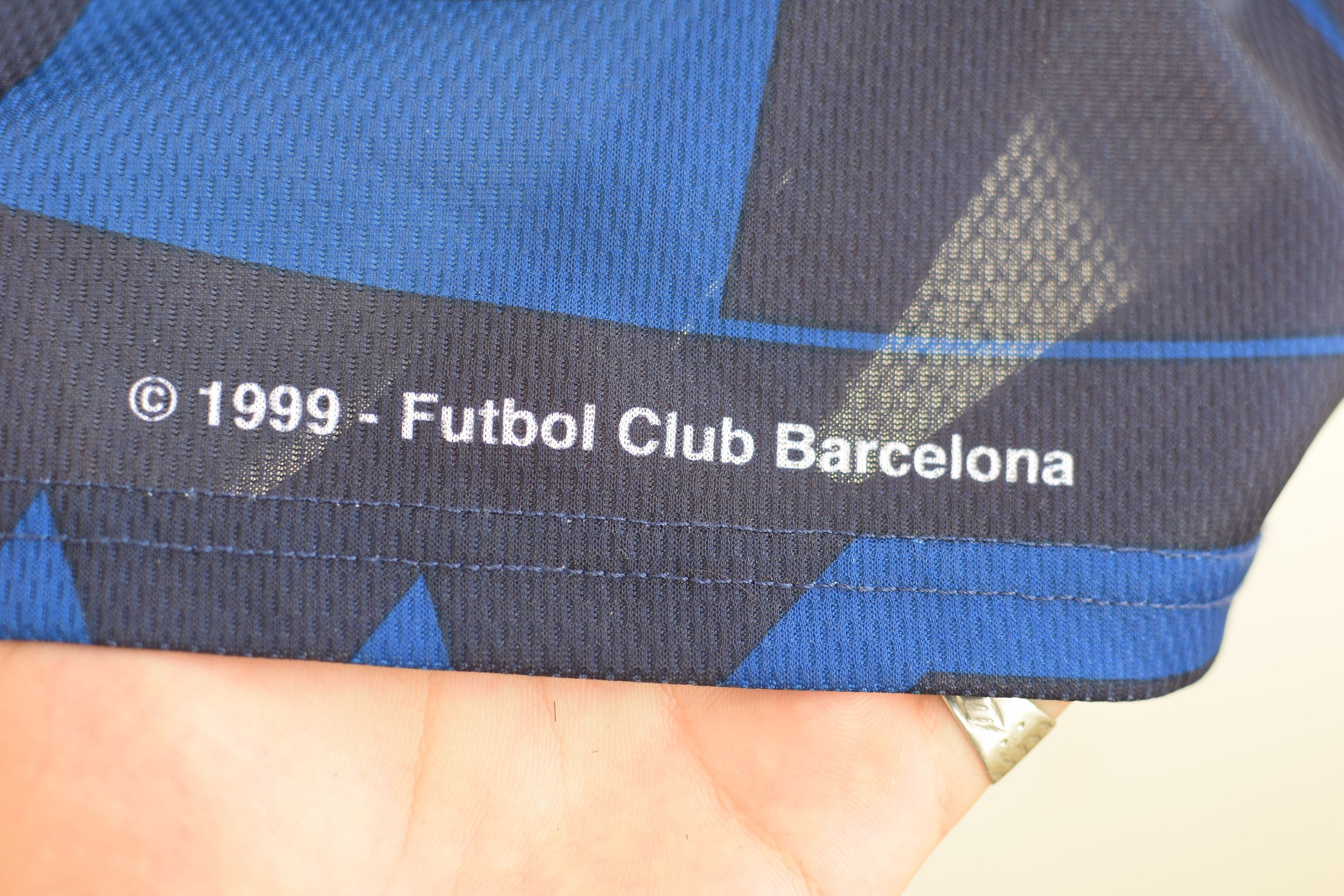Other Vintage 90s FC Barcelona 100 Years Jersey Size US M / EU 48-50 / 2 - 3 Thumbnail