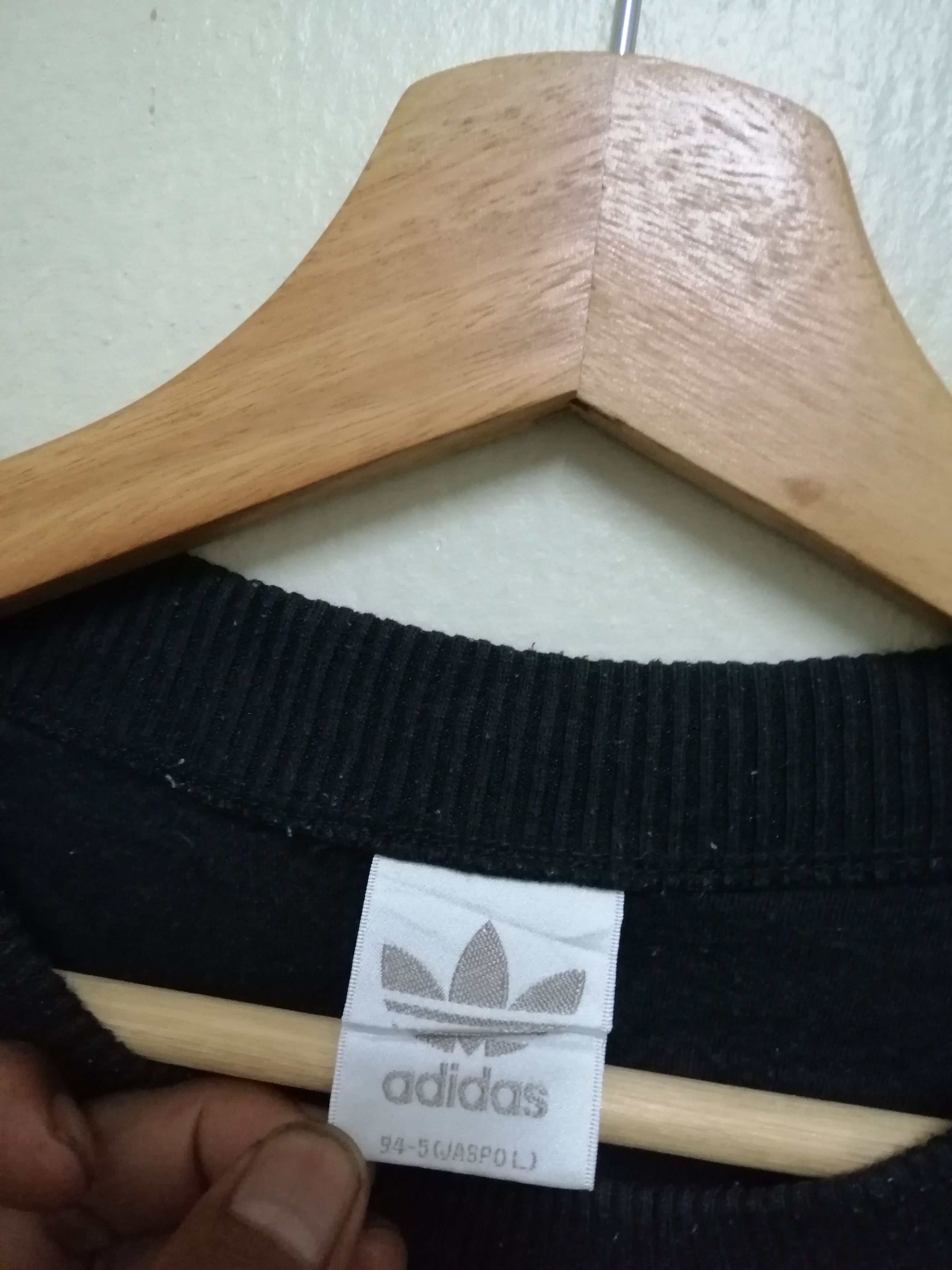 Adidas 90s Adidas The Brand With The Three Stripes Multicolour B16 Size US M / EU 48-50 / 2 - 5 Thumbnail