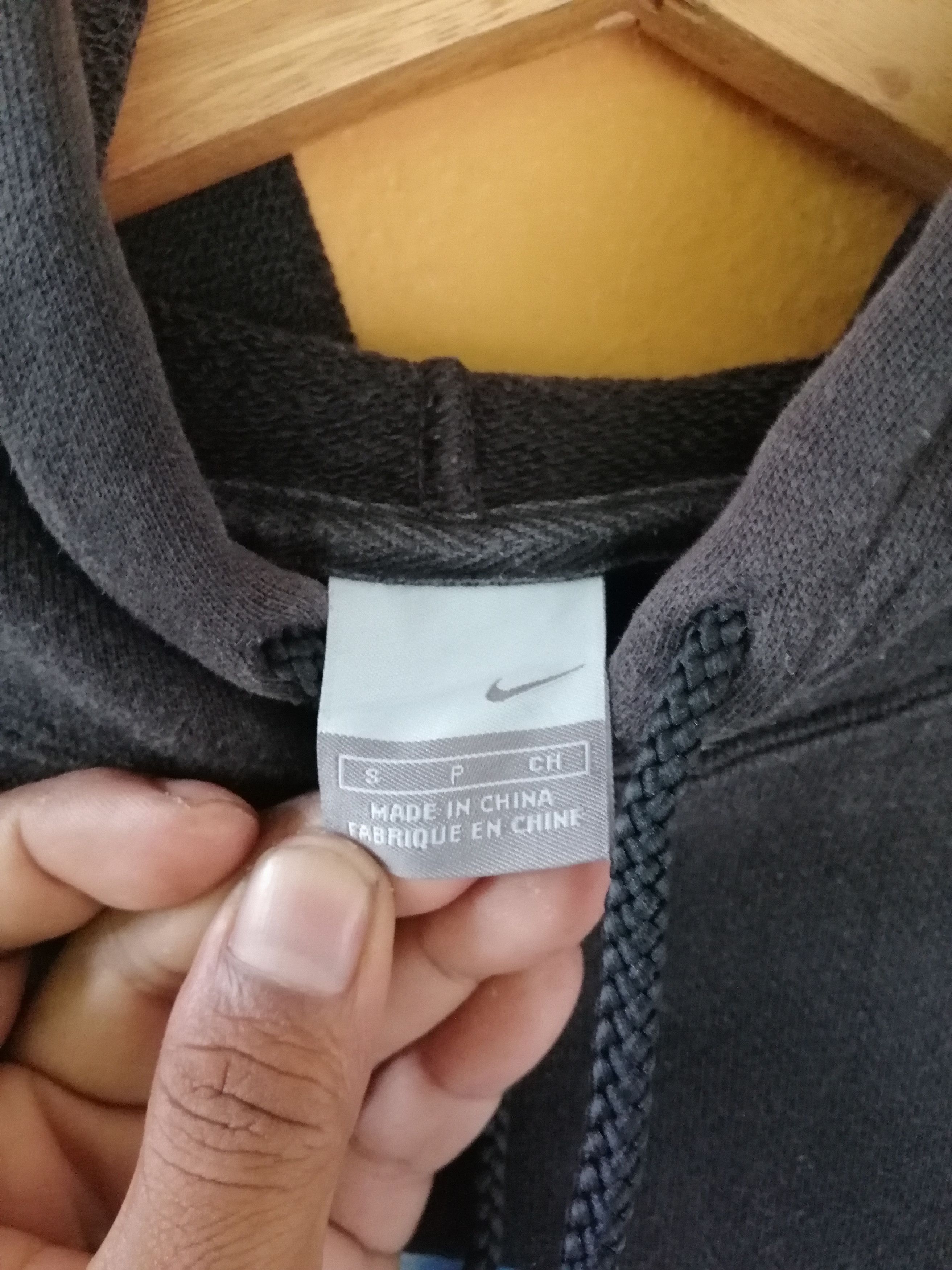 Nike Vintage NIKE AIR MAX Big Logo Hoodie Sweatshirt B19 Size US S / EU 44-46 / 1 - 4 Thumbnail