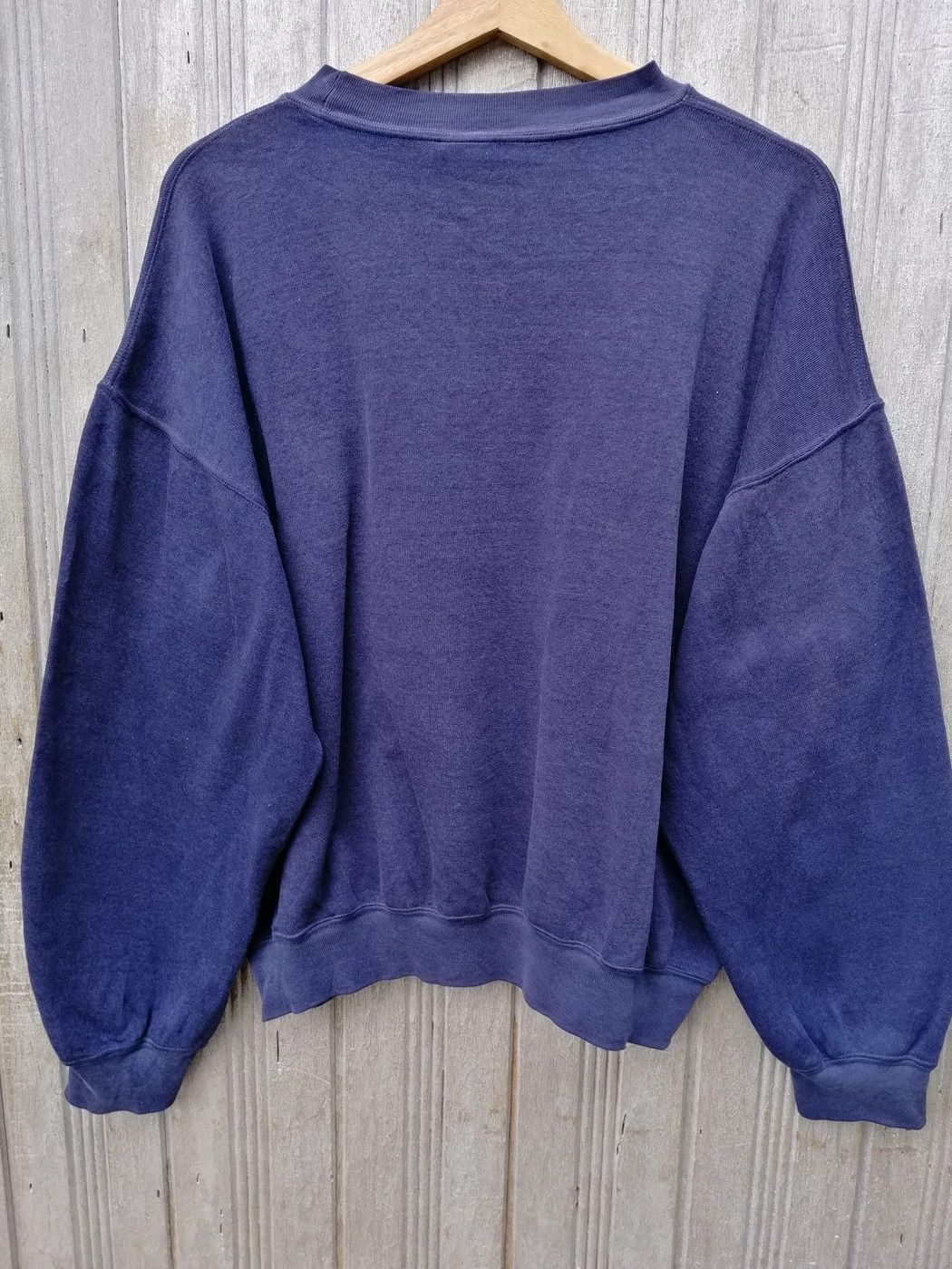 Nike VINTAGE NIKE EMBROIDERY SMALL LOGO CREWNECK SWEATSHIRT B25 Size US L / EU 52-54 / 3 - 5 Thumbnail