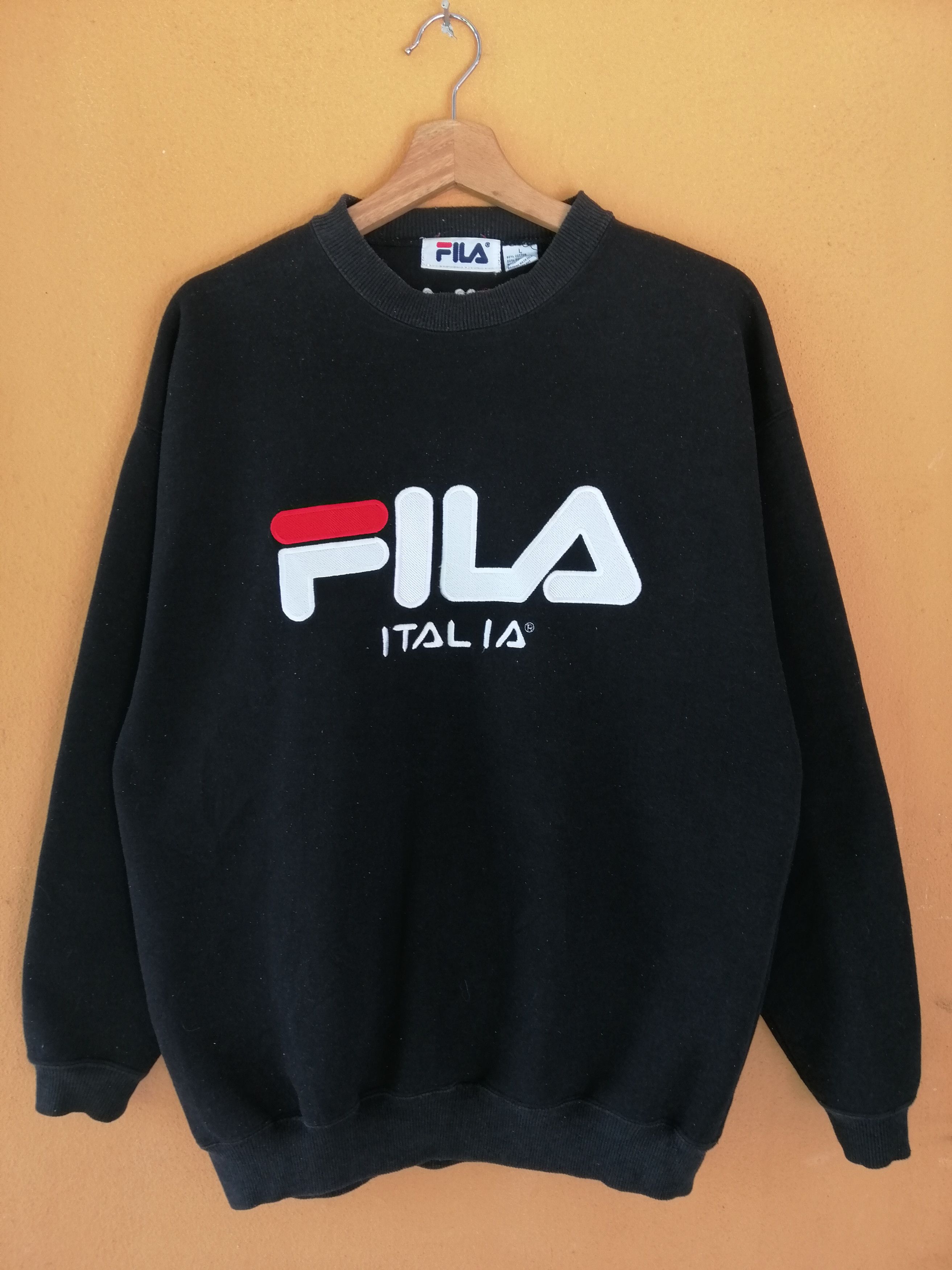 Fila Vintage 90s FILA Embroidery Big Logo Black Sweatshirt B20 Size US L / EU 52-54 / 3 - 1 Thumbnail
