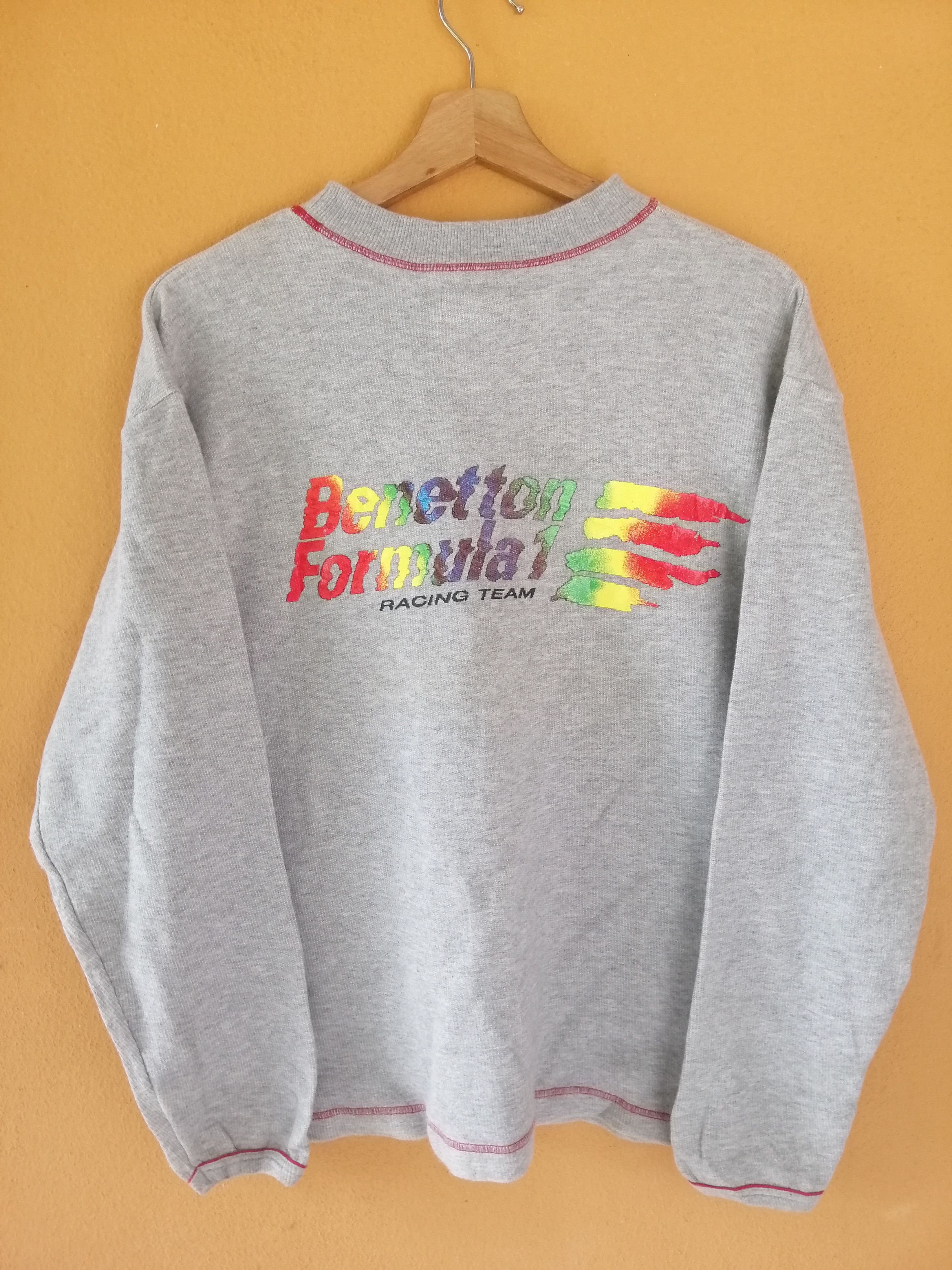 Benetton Vintage Benetton Big Logo Jumper Fullover Sweatshirt B20 Size US M / EU 48-50 / 2 - 1 Thumbnail