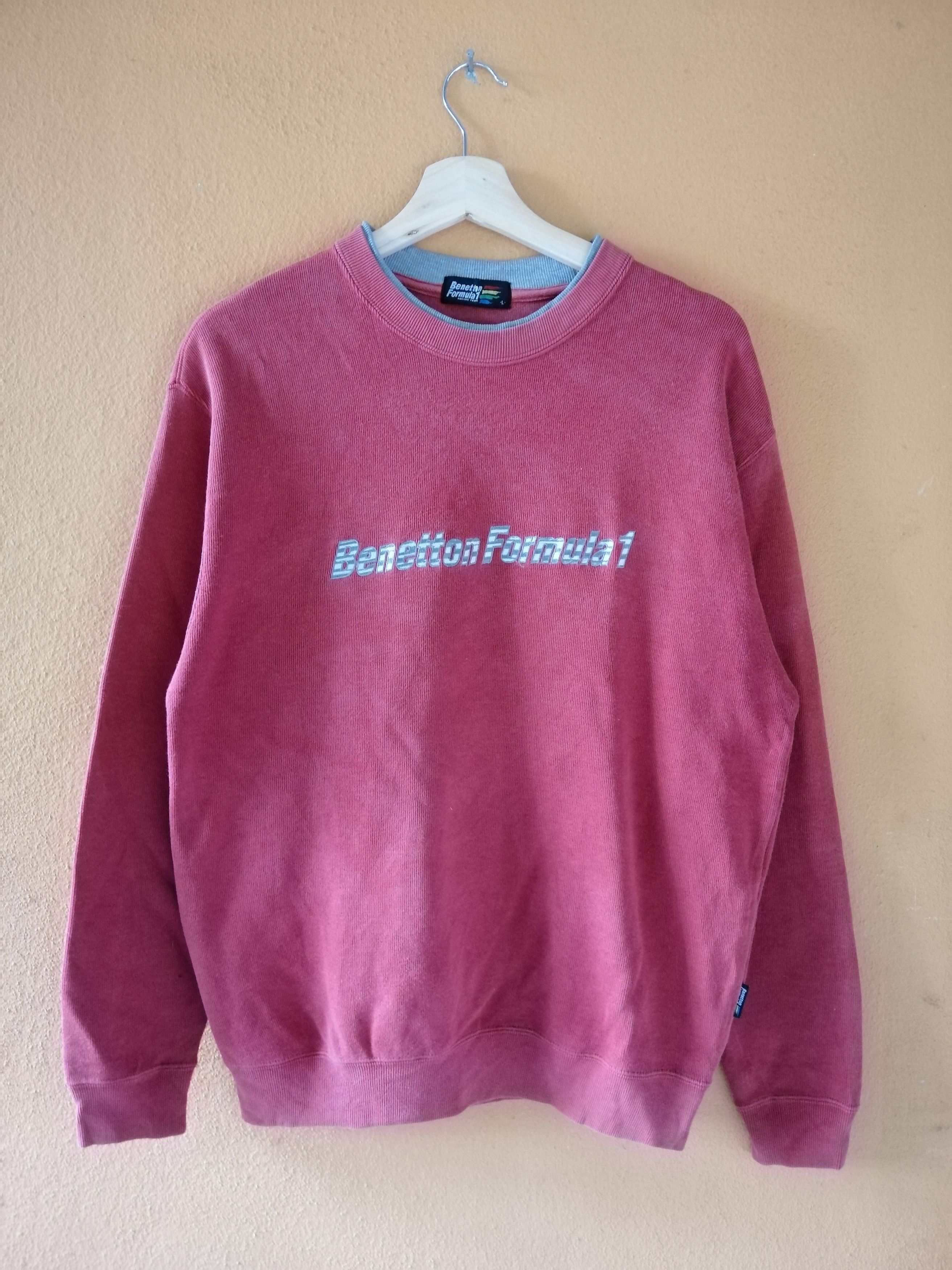 Benetton Vintage 90s BENETTON FORMULA 1 Embroidery Sweatshirt B15 Size US M / EU 48-50 / 2 - 2 Thumbnail