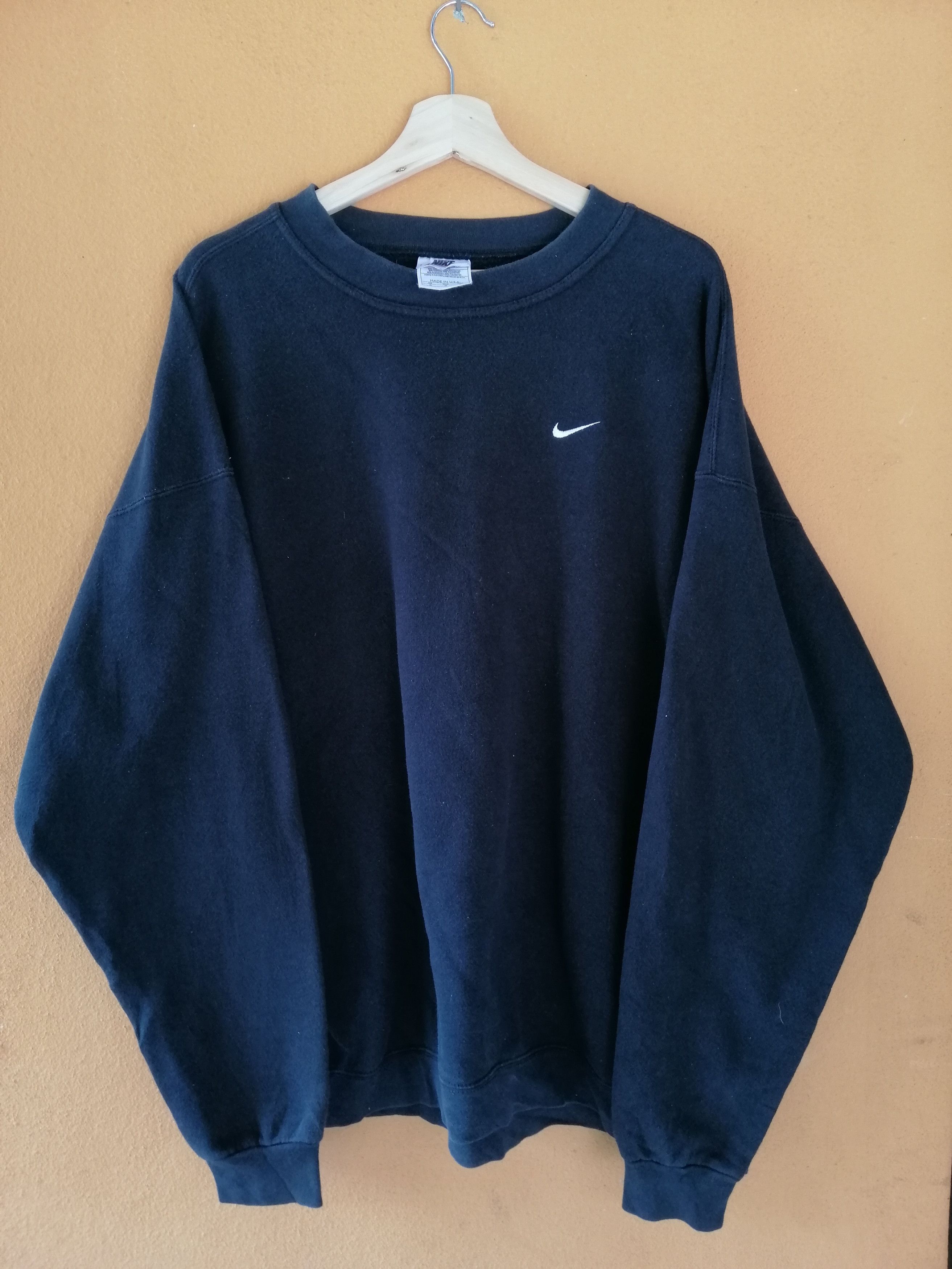 Nike Vintage 90s Nike Sweatshirt Small Logo Embroidery B21 Size US XL / EU 56 / 4 - 1 Thumbnail