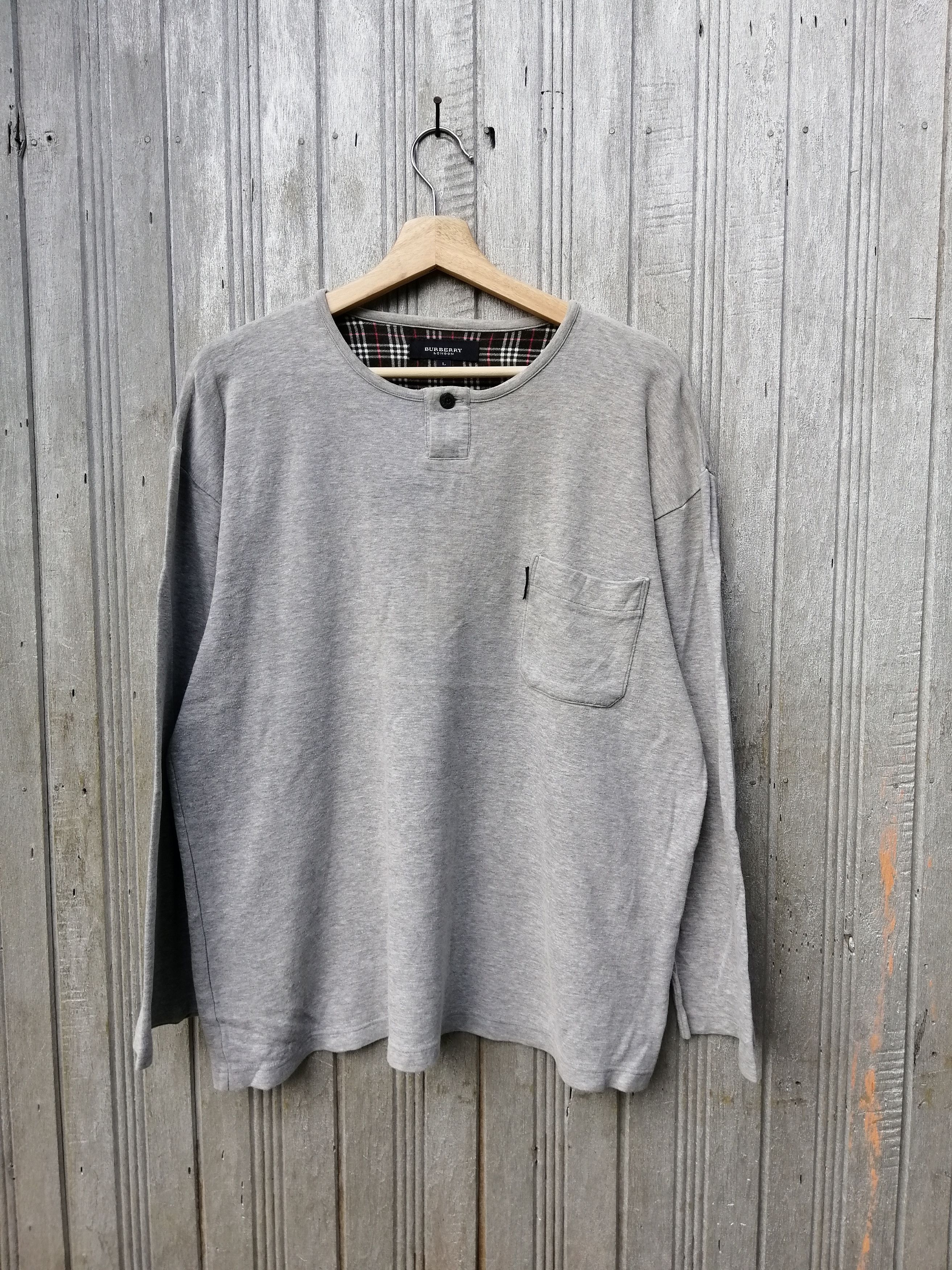 Burberry Vintage Burberry London Long Sleeve Tshirt B7 Size US L / EU 52-54 / 3 - 2 Thumbnail