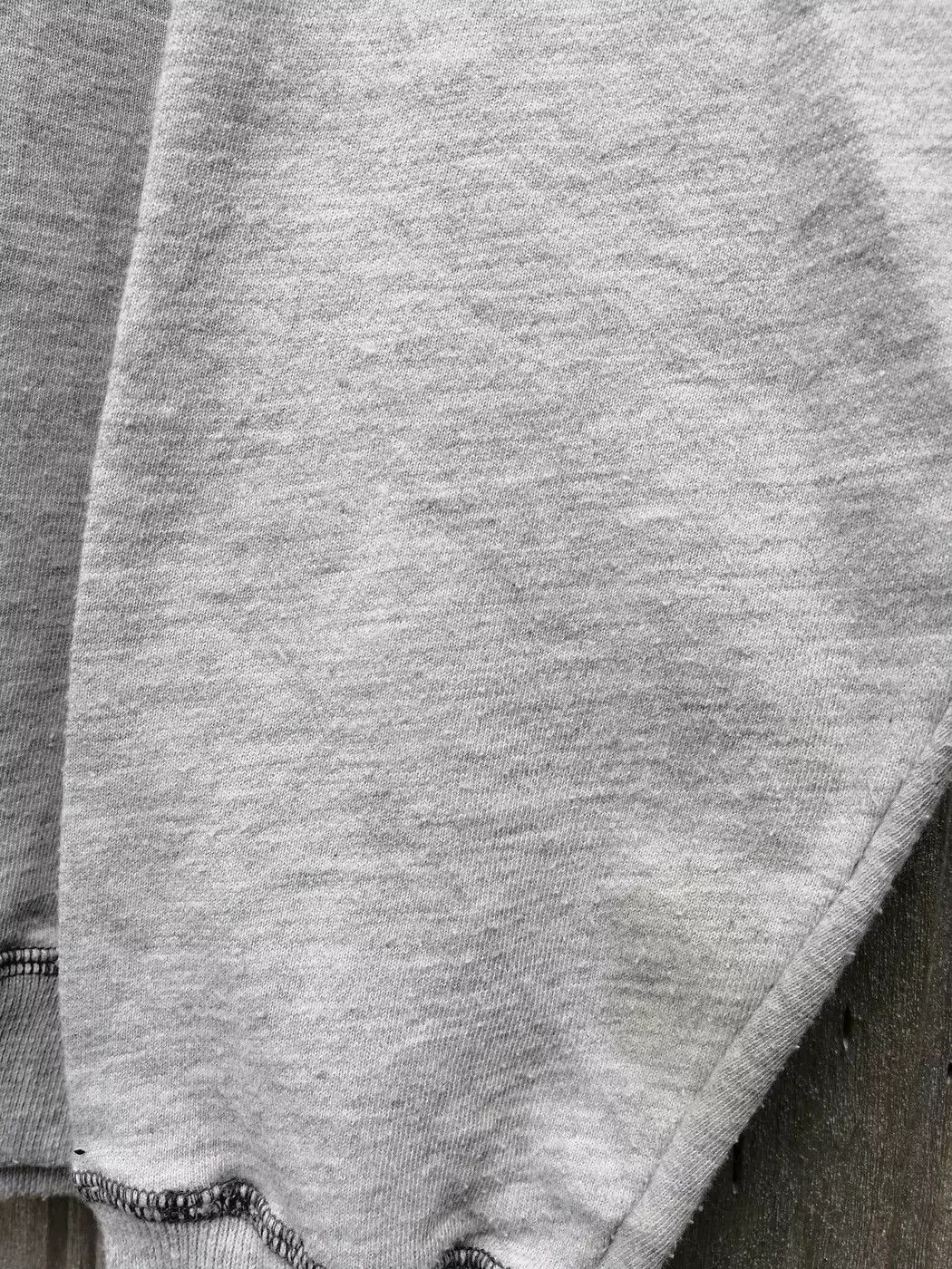 Champion Vintage Champion Athletic Apparel triple logo B13 Size US L / EU 52-54 / 3 - 2 Thumbnail