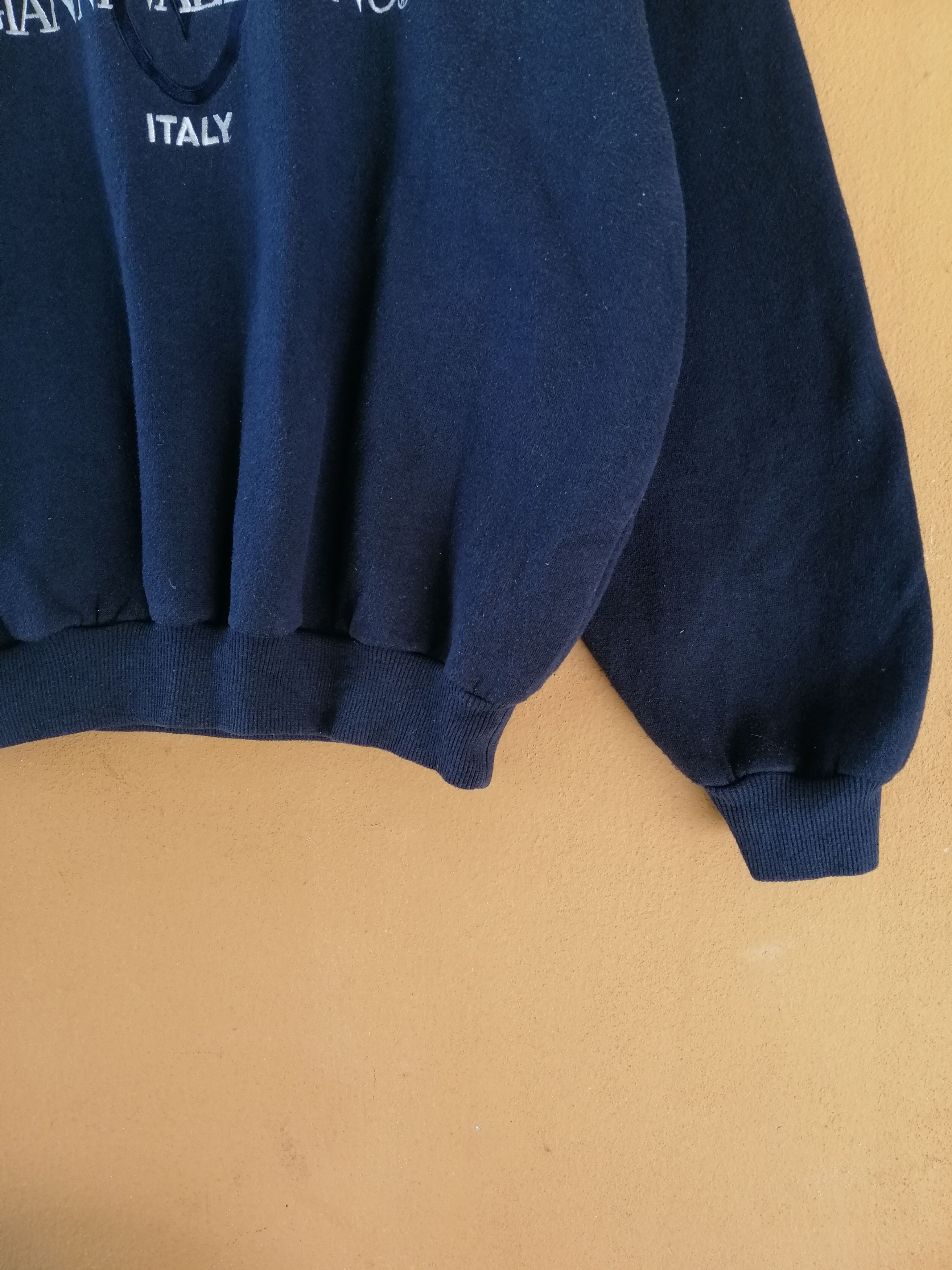 Gianni Valentino Vintage 90s Gianni Valentino Embroidery Logo Sweatshirt B1 Size US M / EU 48-50 / 2 - 5 Thumbnail
