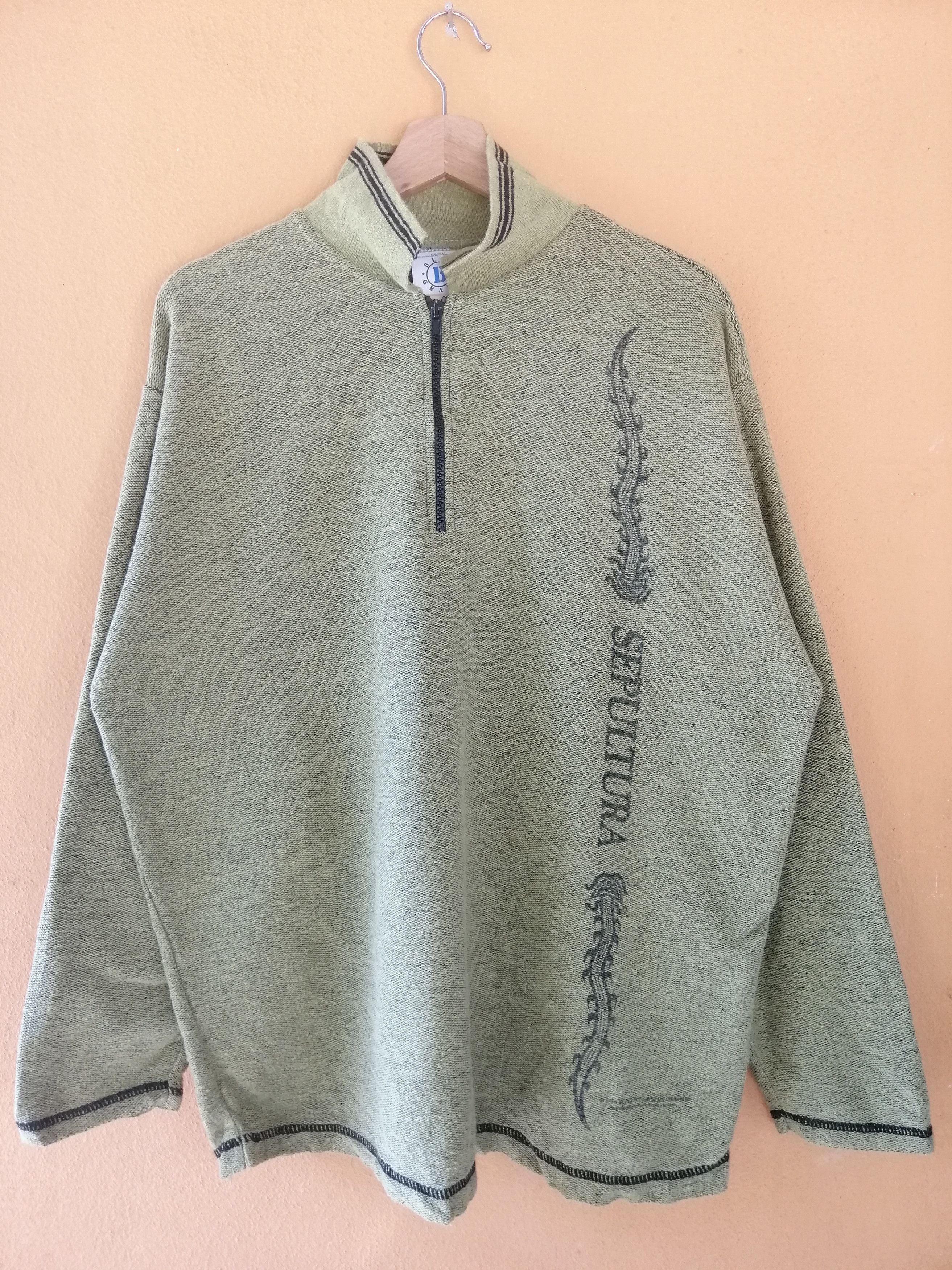 Band Tees Vintage 90s Sepultura Long Sleeve Made in italy Size US L / EU 52-54 / 3 - 1 Thumbnail