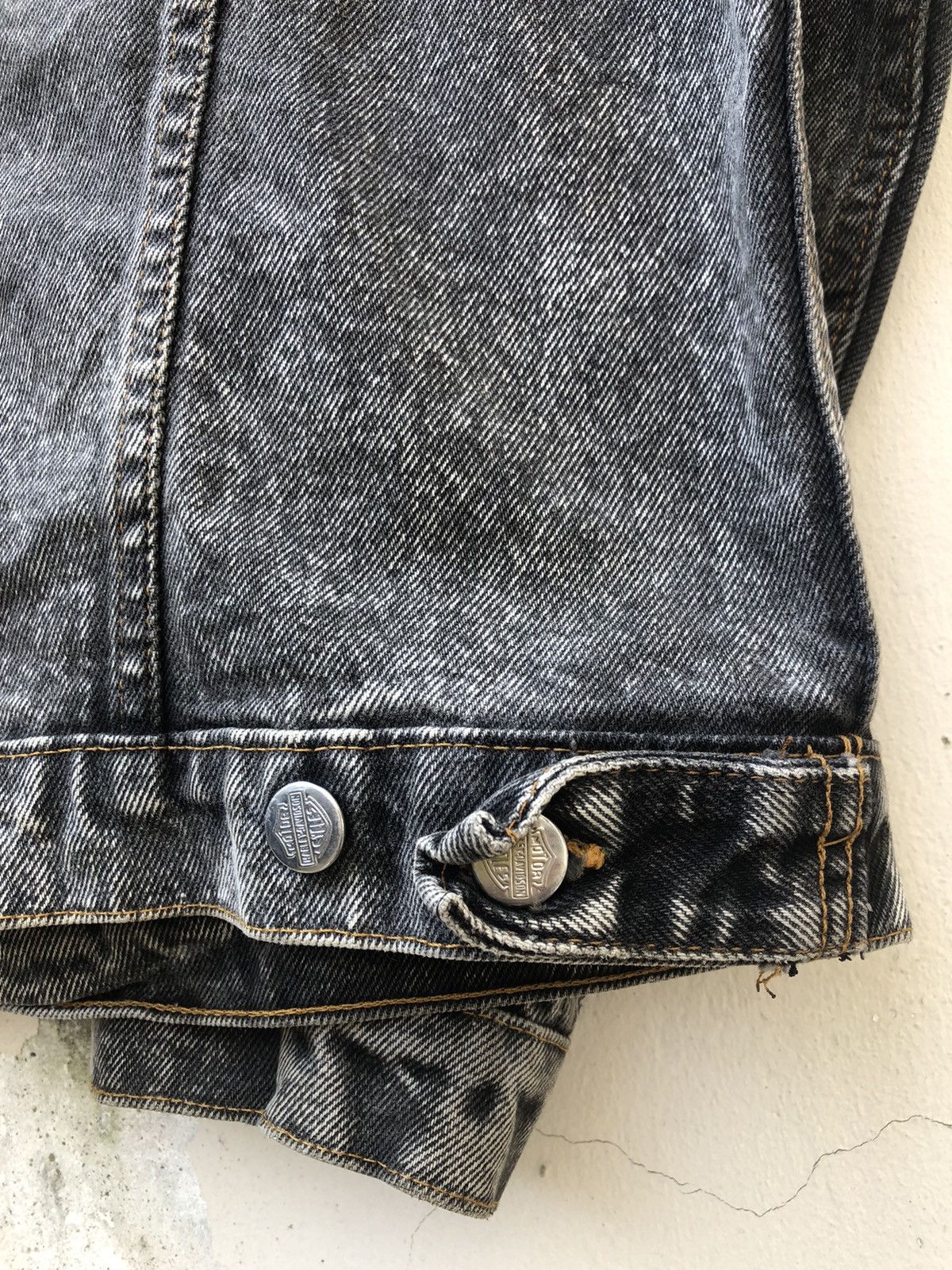 Harley Davidson Vintage 80s Harley Davidson Acid Wash Denim Trucker Jacket Size US XL / EU 56 / 4 - 5 Thumbnail