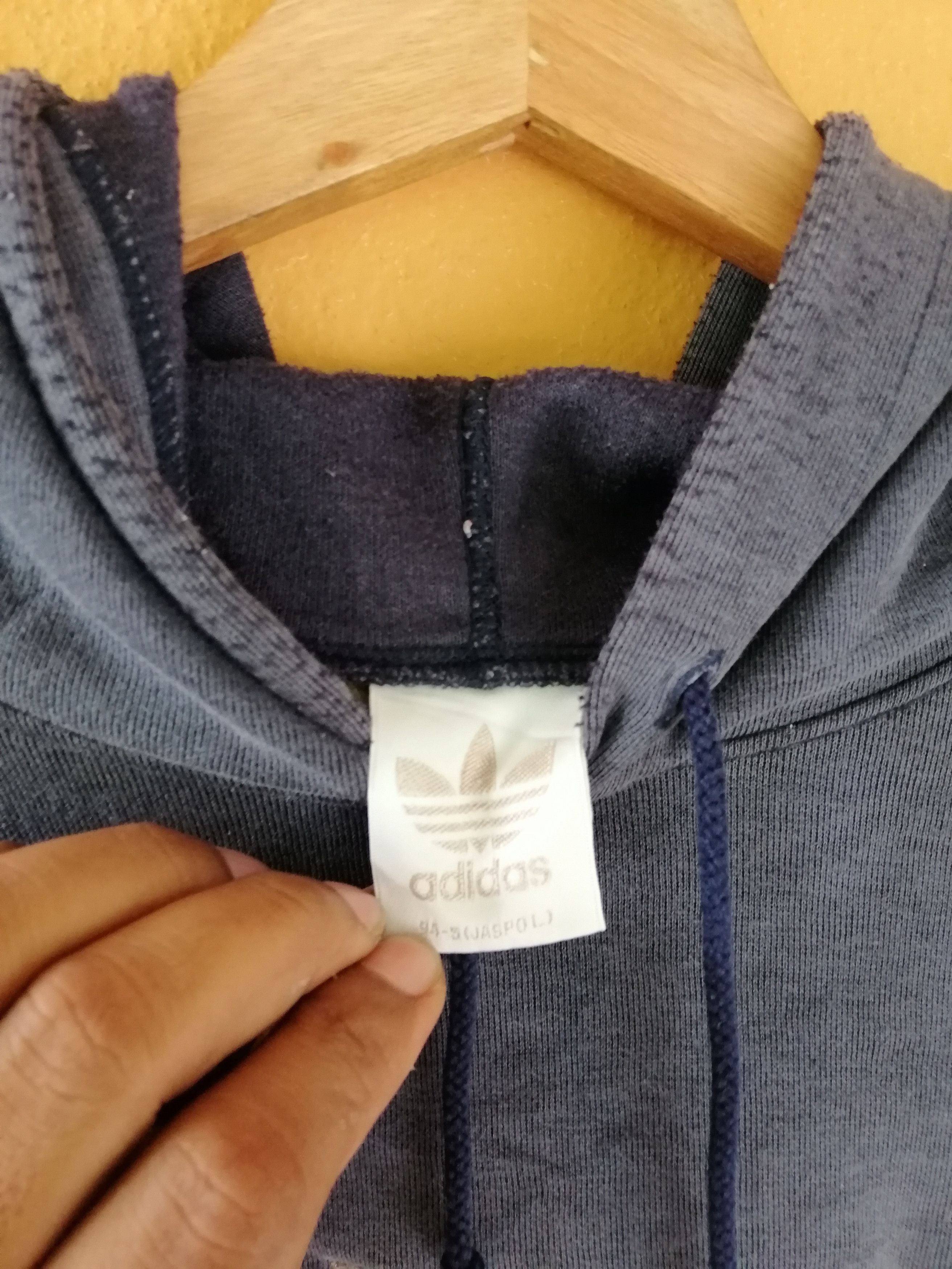 Adidas × Japanese Brand × Vintage Vintage Adidas hoodie multicolour embroidery big logo B9 Size US M / EU 48-50 / 2 - 5 Thumbnail