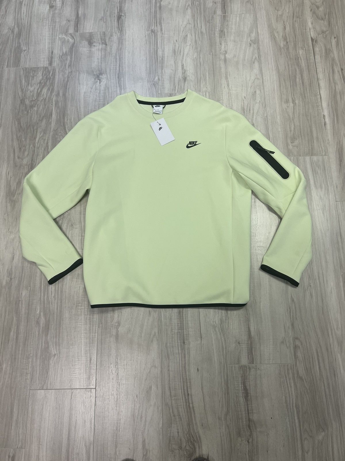 Nike Nike Tech Rare “Glow Green” Color Way | Grailed