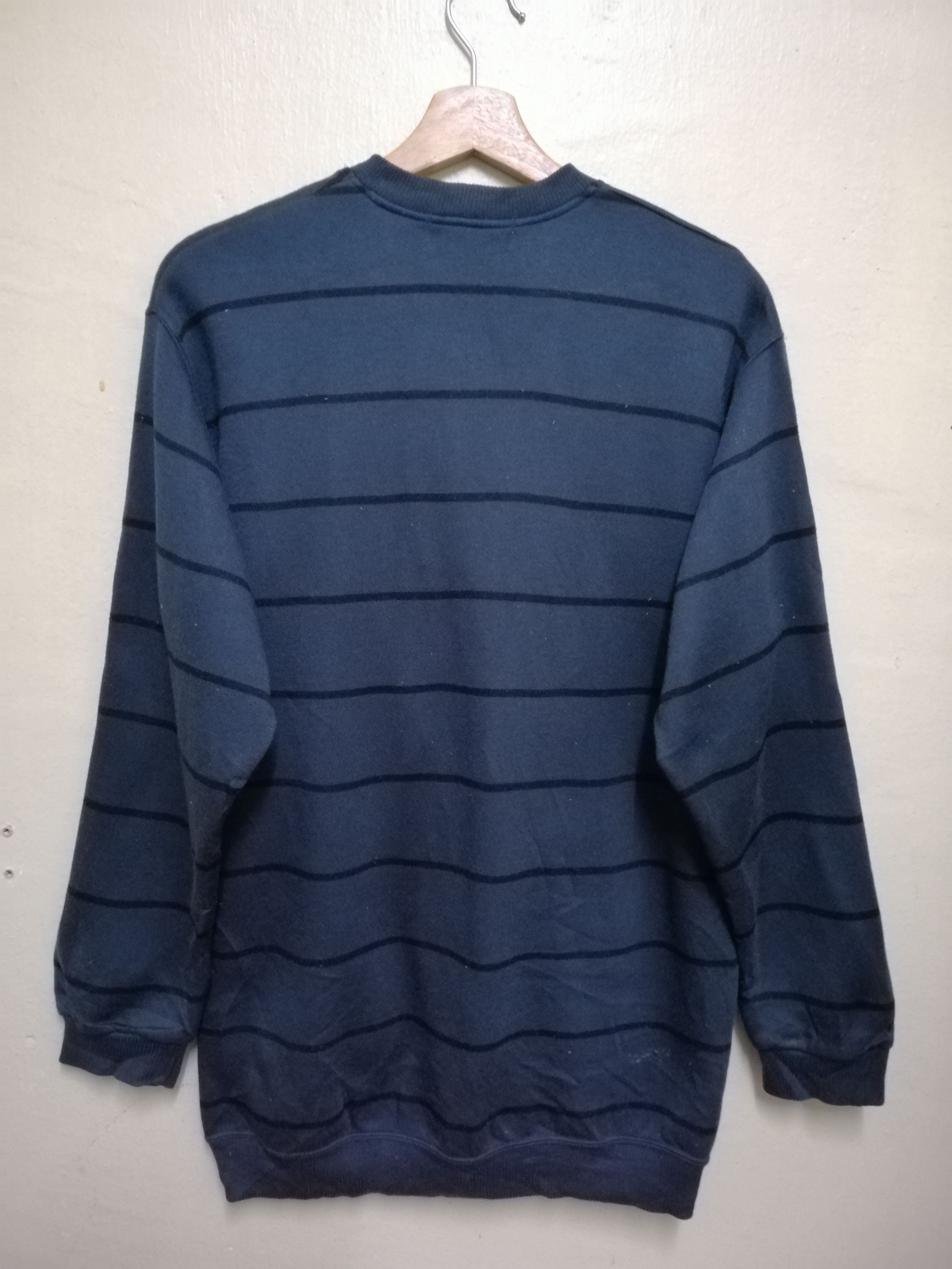Pierre Balmain Vintage Pierre Balmain Paris Sweatshirt Small Logo B25 Size US M / EU 48-50 / 2 - 6 Thumbnail