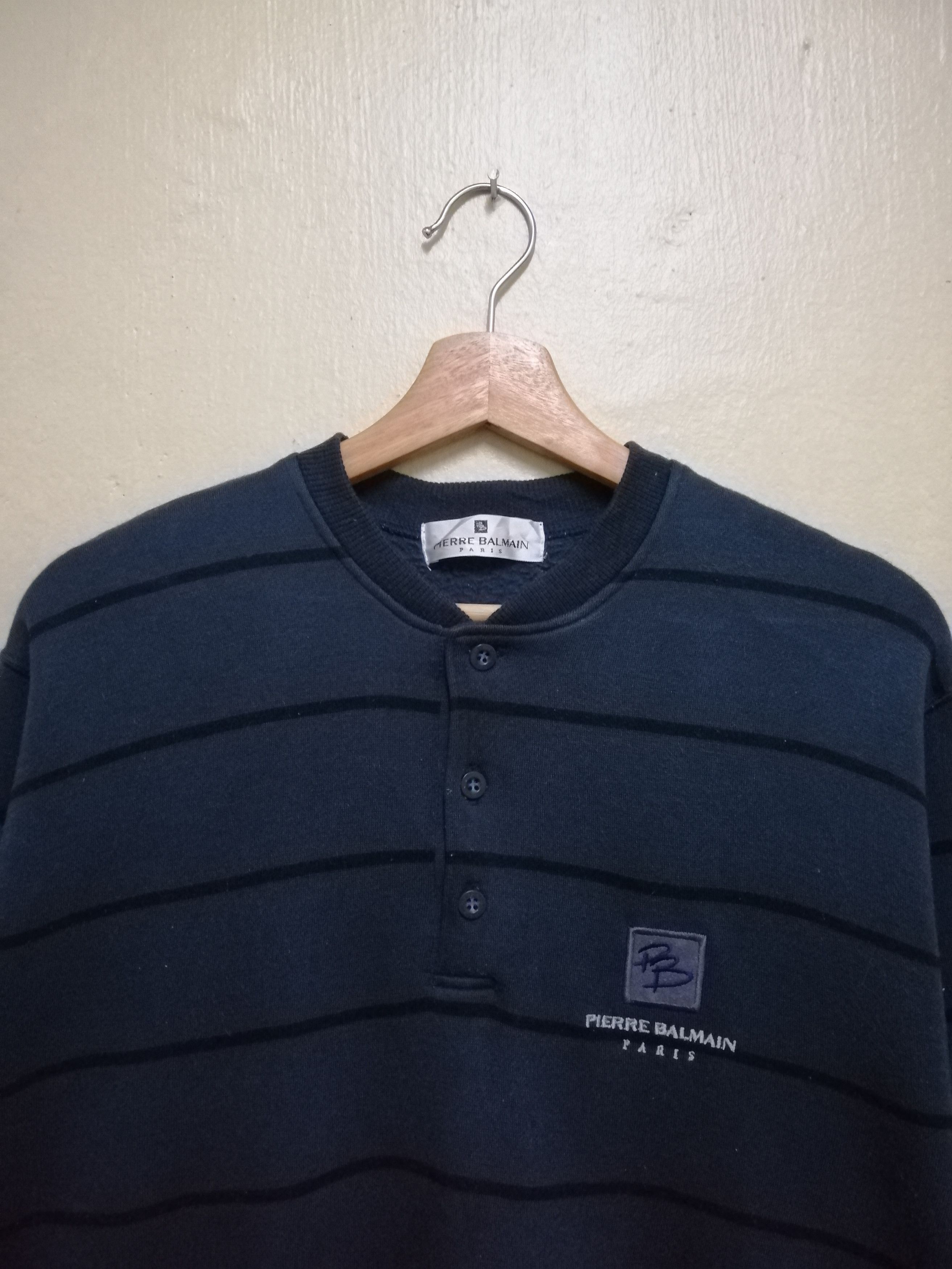 Pierre Balmain Vintage Pierre Balmain Paris Sweatshirt Small Logo B25 Size US M / EU 48-50 / 2 - 2 Thumbnail