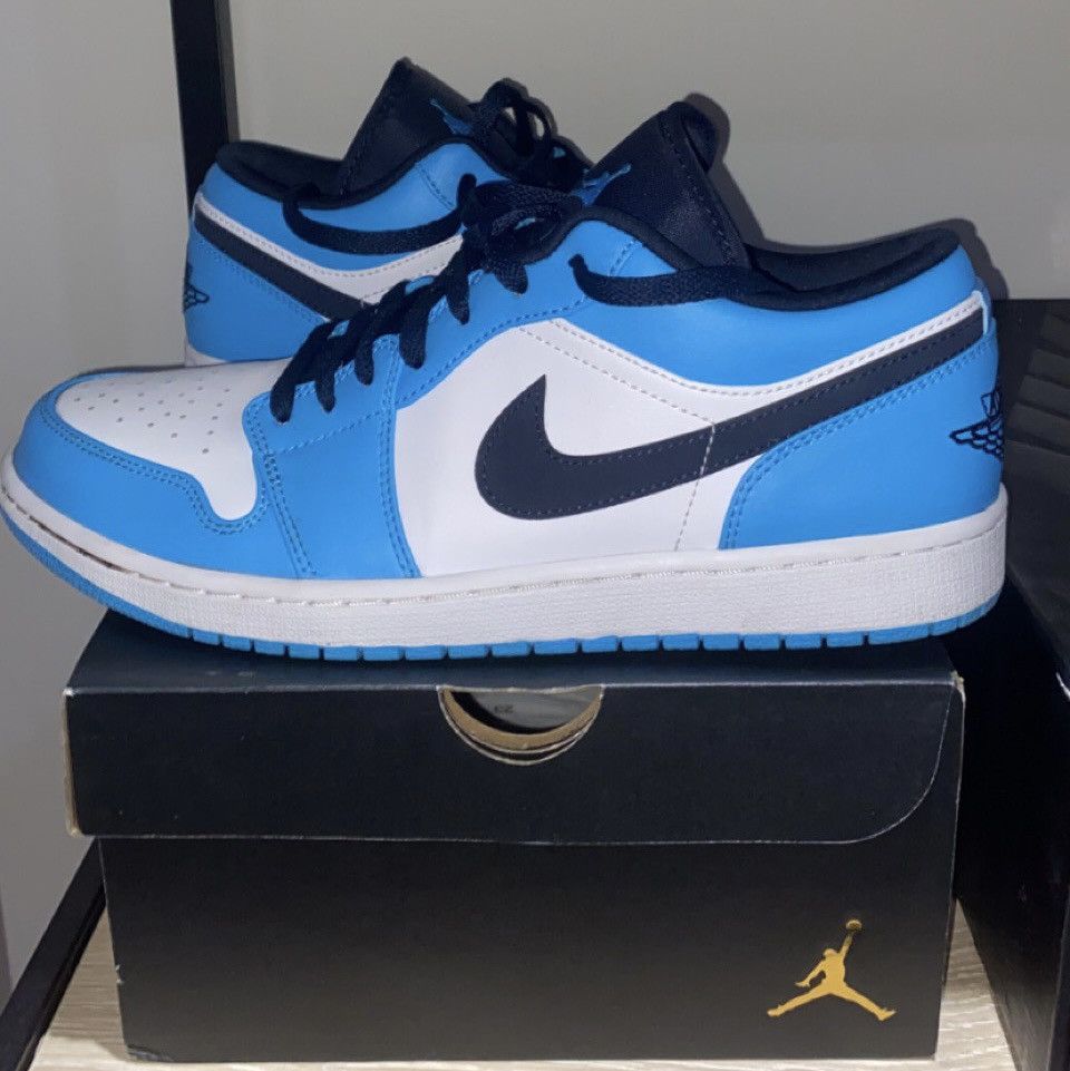 Jordan Brand Size 10 - Jordan 1 Low UNC 2021 University Blue/White Size US 10 / EU 43 - 3 Thumbnail