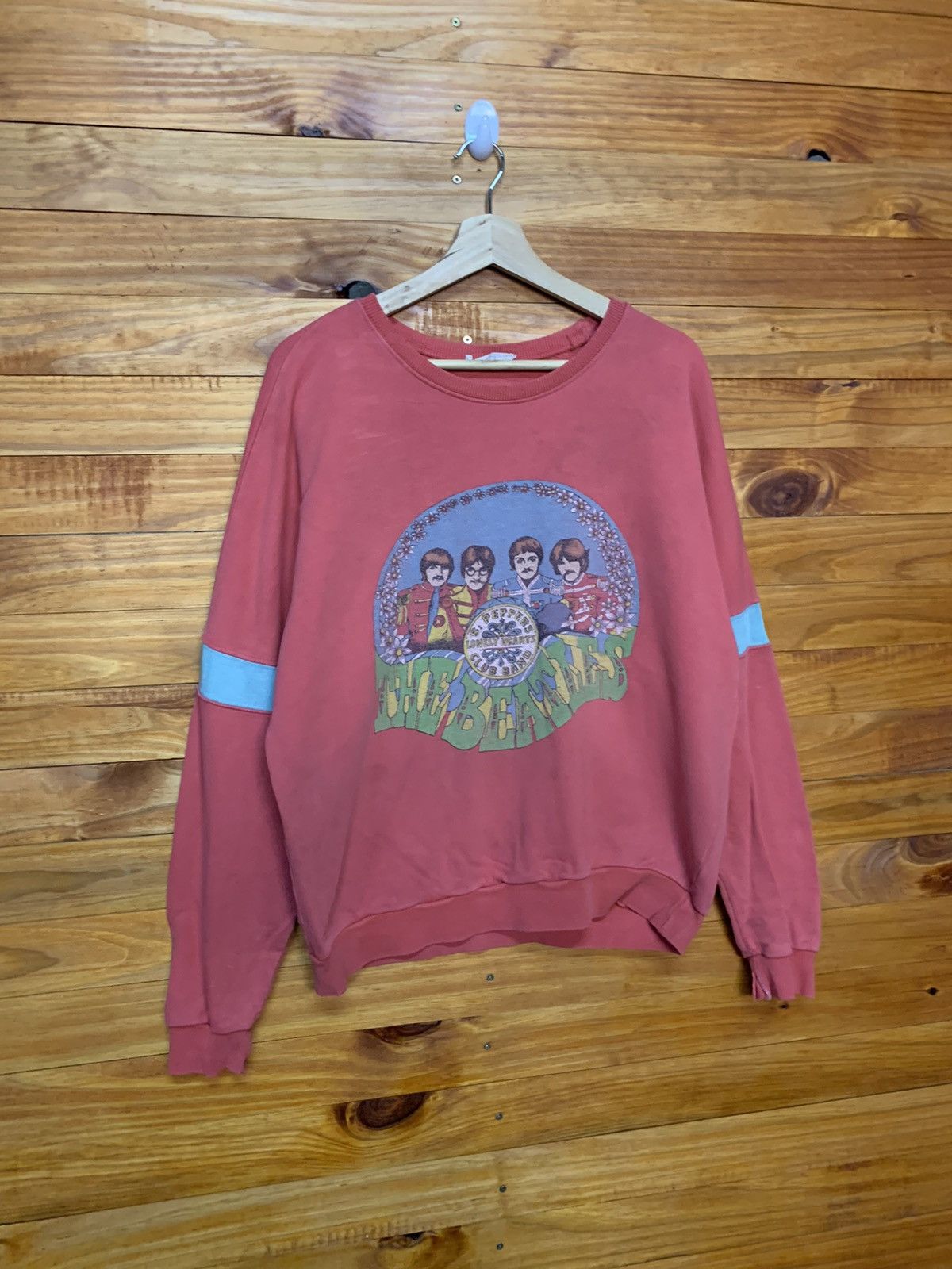Band Tees Vintage The Beatles St Peppers Sweatshirts Size US M / EU 48-50 / 2 - 2 Thumbnail