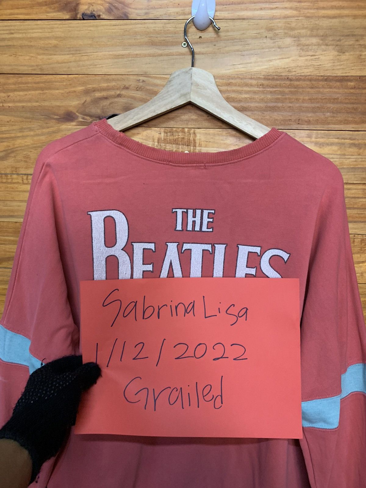Band Tees Vintage The Beatles St Peppers Sweatshirts Size US M / EU 48-50 / 2 - 9 Thumbnail