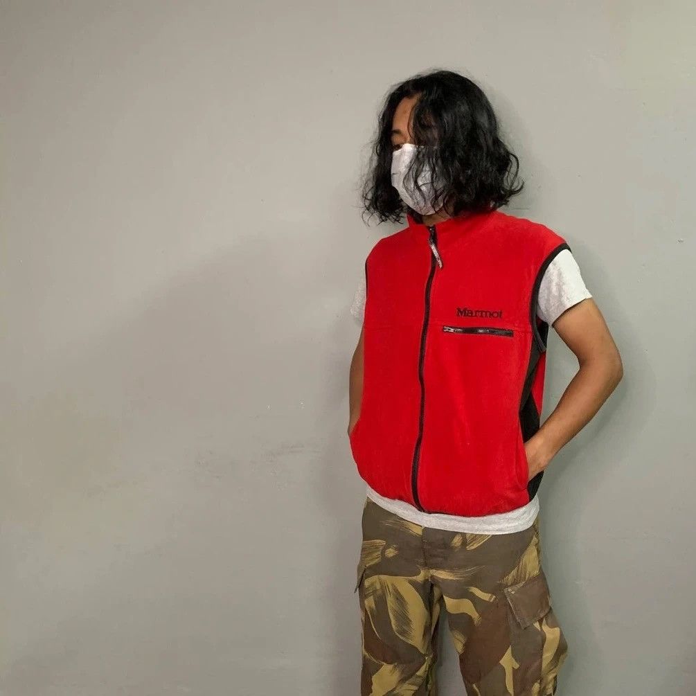 Marmot × Vintage Vintage Marmot Zipper Sleeveless Outdoor Vest Size US S / EU 44-46 / 1 - 1 Thumbnail