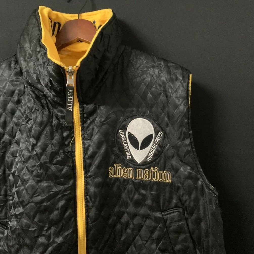 Alien Workshop × Vintage 1990’s Alien Nation BigLogo Back Reversable Sleeveless Vest Size US M / EU 48-50 / 2 - 6 Thumbnail
