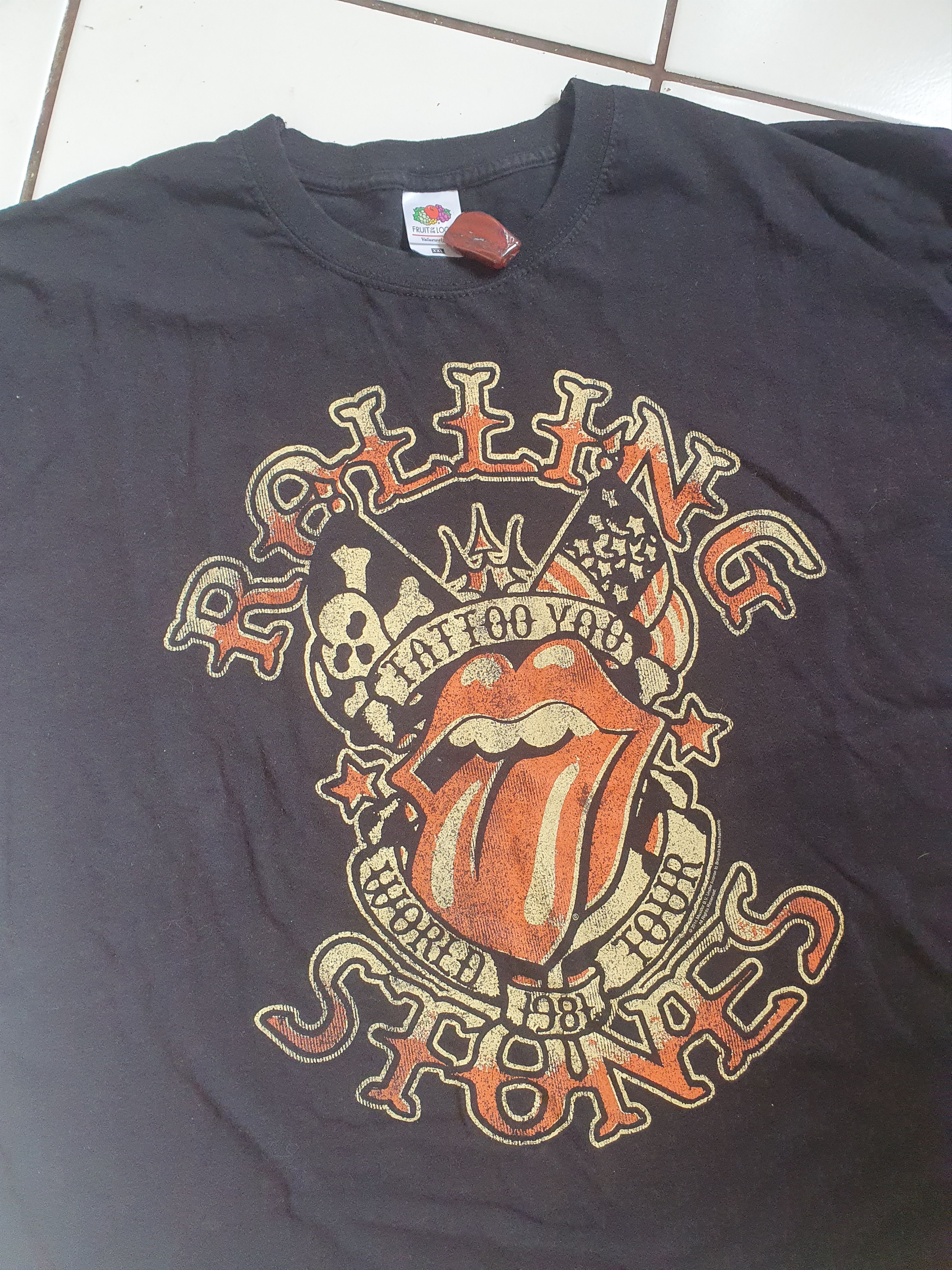 Band Tees Rolling Stones Tatoo You World tour 2014 reprint tee,szXXL Size US XXL / EU 58 / 5 - 1 Thumbnail