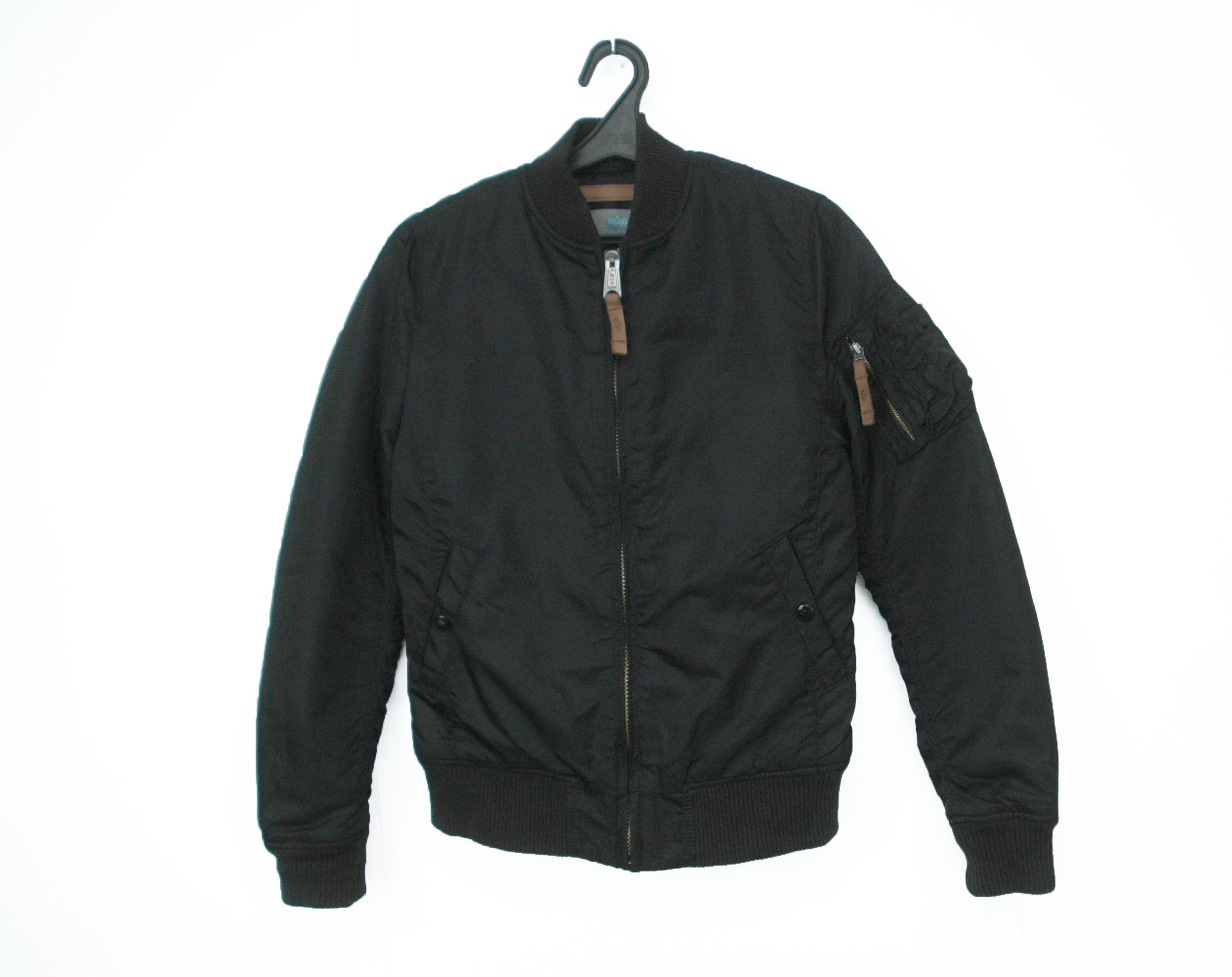 Alpha Industries Alpha Industries MA1 Bomber Military Jacket Wmns Size S / US 4 / IT 40 - 1 Thumbnail