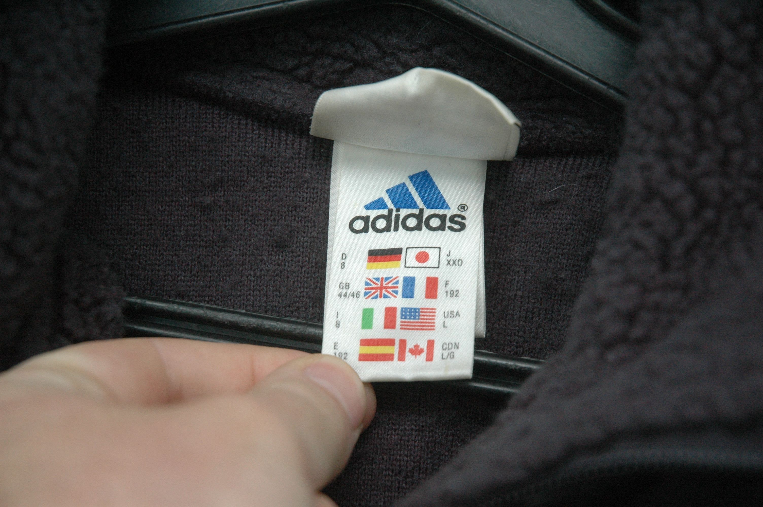 Vintage Vintage Adidas Fleece Pullover Size US L / EU 52-54 / 3 - 11 Thumbnail