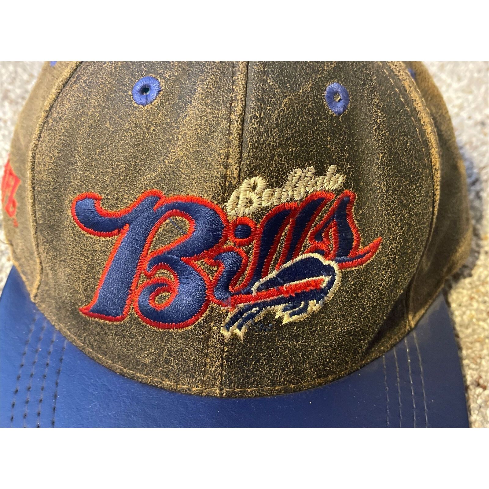 Vintage Vintage 90’s Buffalo Bills NFL Leather Snapback Hat Size ONE SIZE - 8 Thumbnail