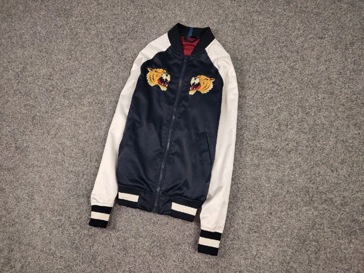 Japanese Brand Vintage Japanese Bomber Jacket Tiger Embroidered Logos Size US S / EU 44-46 / 1 - 3 Thumbnail