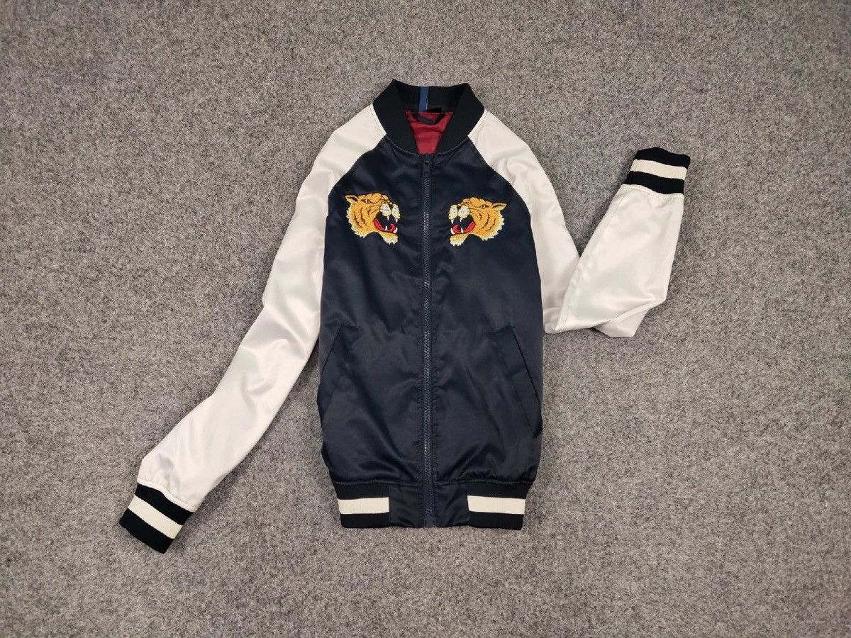 Japanese Brand Vintage Japanese Bomber Jacket Tiger Embroidered Logos Size US S / EU 44-46 / 1 - 12 Thumbnail