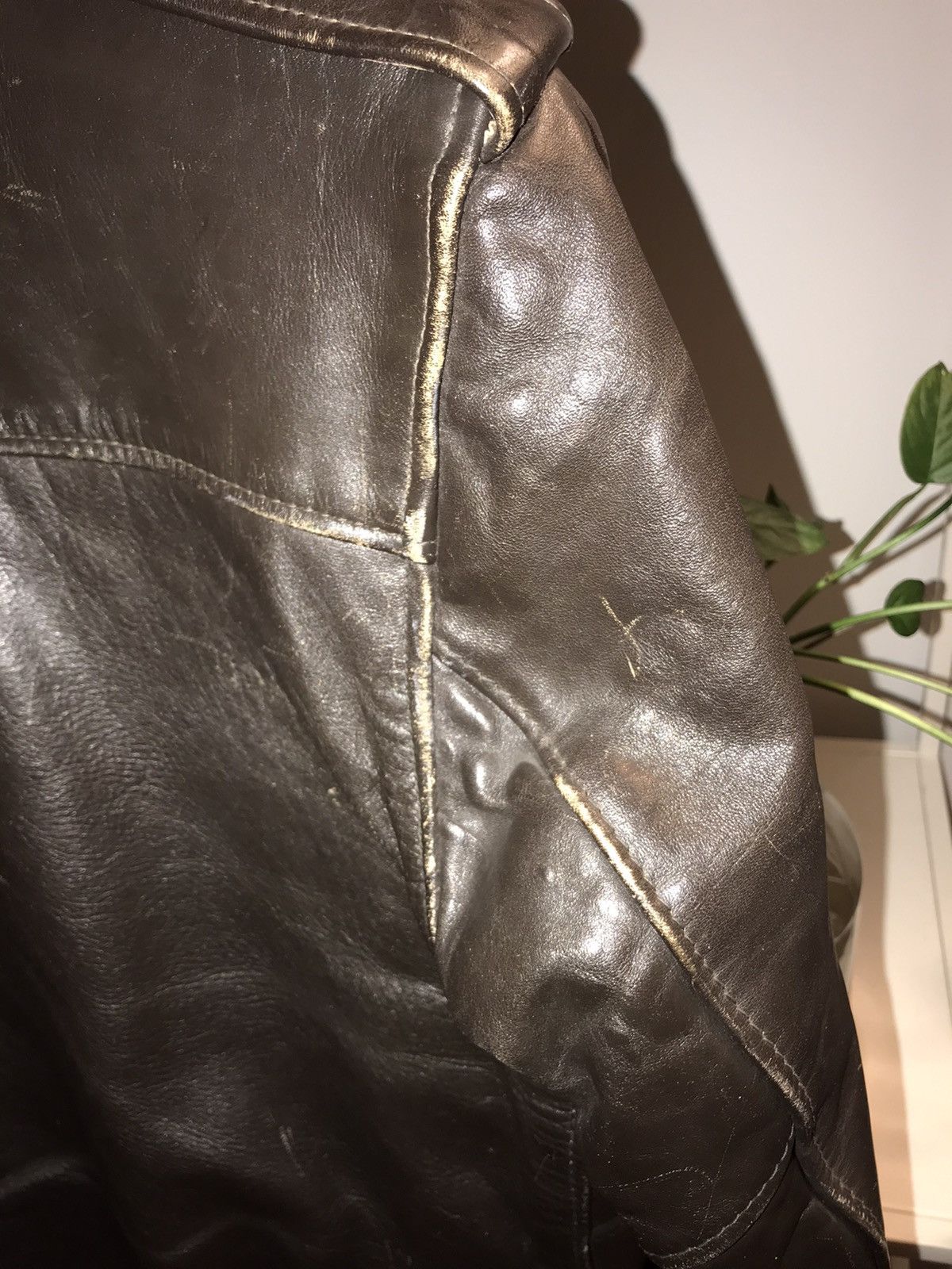 Schott Vintage 1960s Schott Fur-Lined Leather Bomber Jacket Size US M / EU 48-50 / 2 - 5 Thumbnail