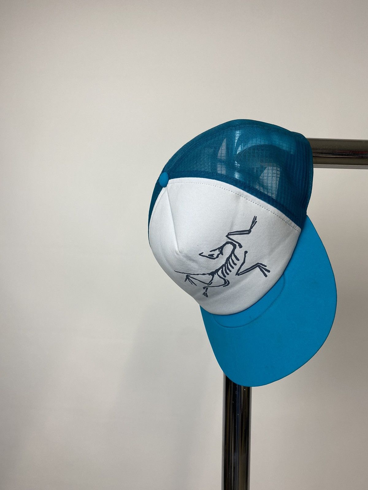 Arc'teryx Arc’teryx Trucker Hat Size ONE SIZE - 1 Thumbnail