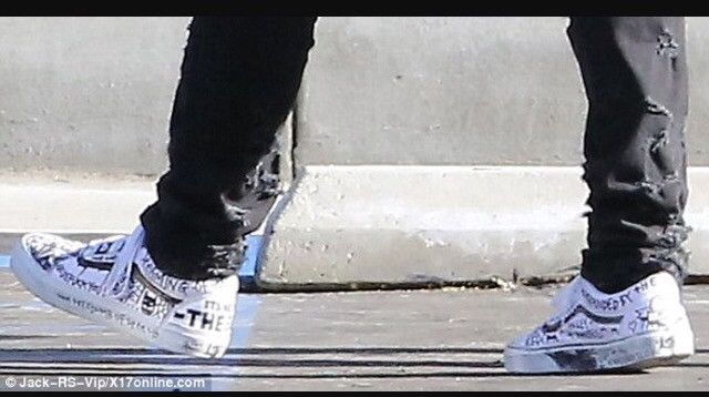 Kanye west hotsell custom vans