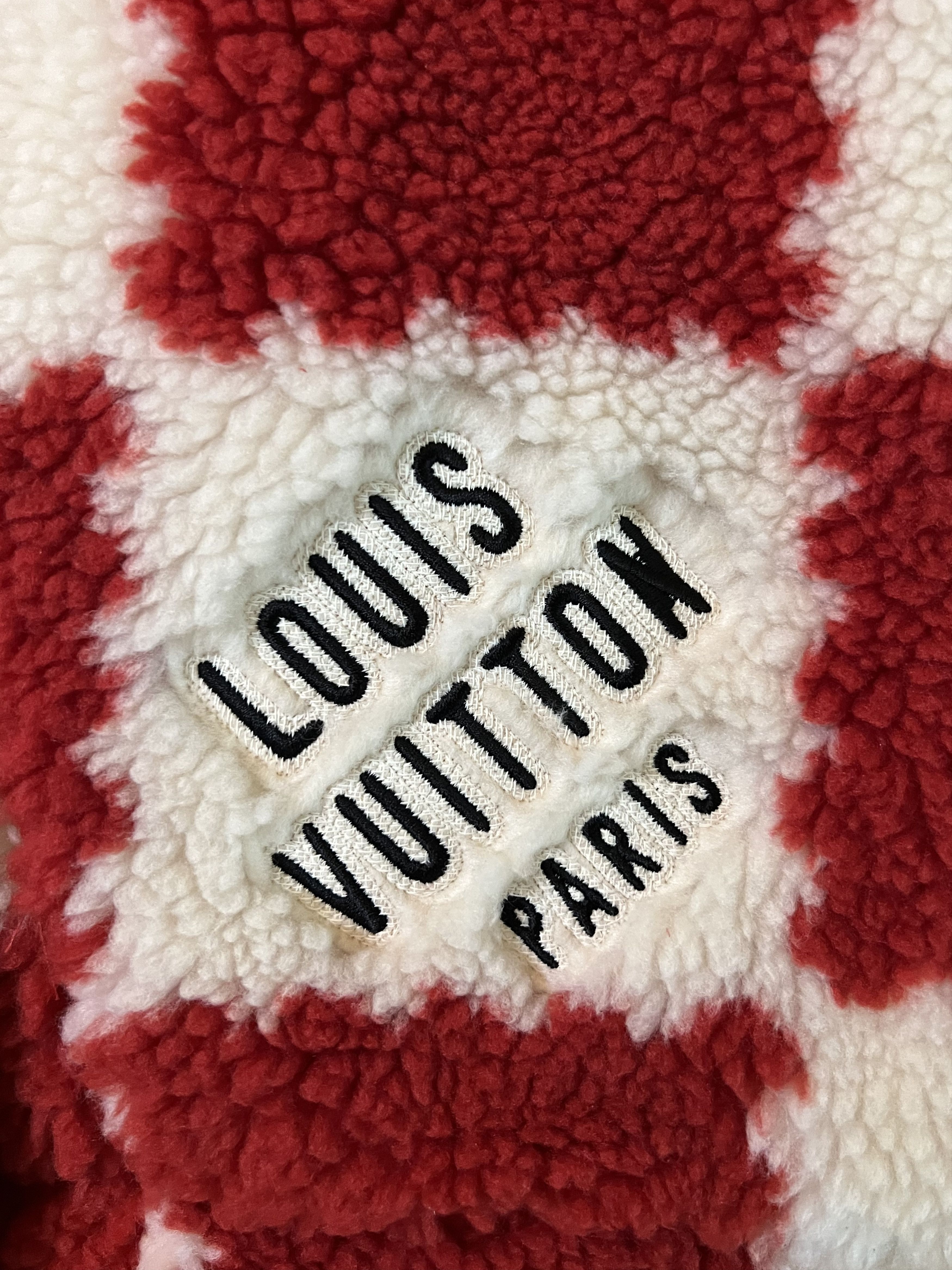Louis Vuitton Louis Vuitton Nigo Red Checkered Fleece Jacket Size US M / EU 48-50 / 2 - 3 Thumbnail